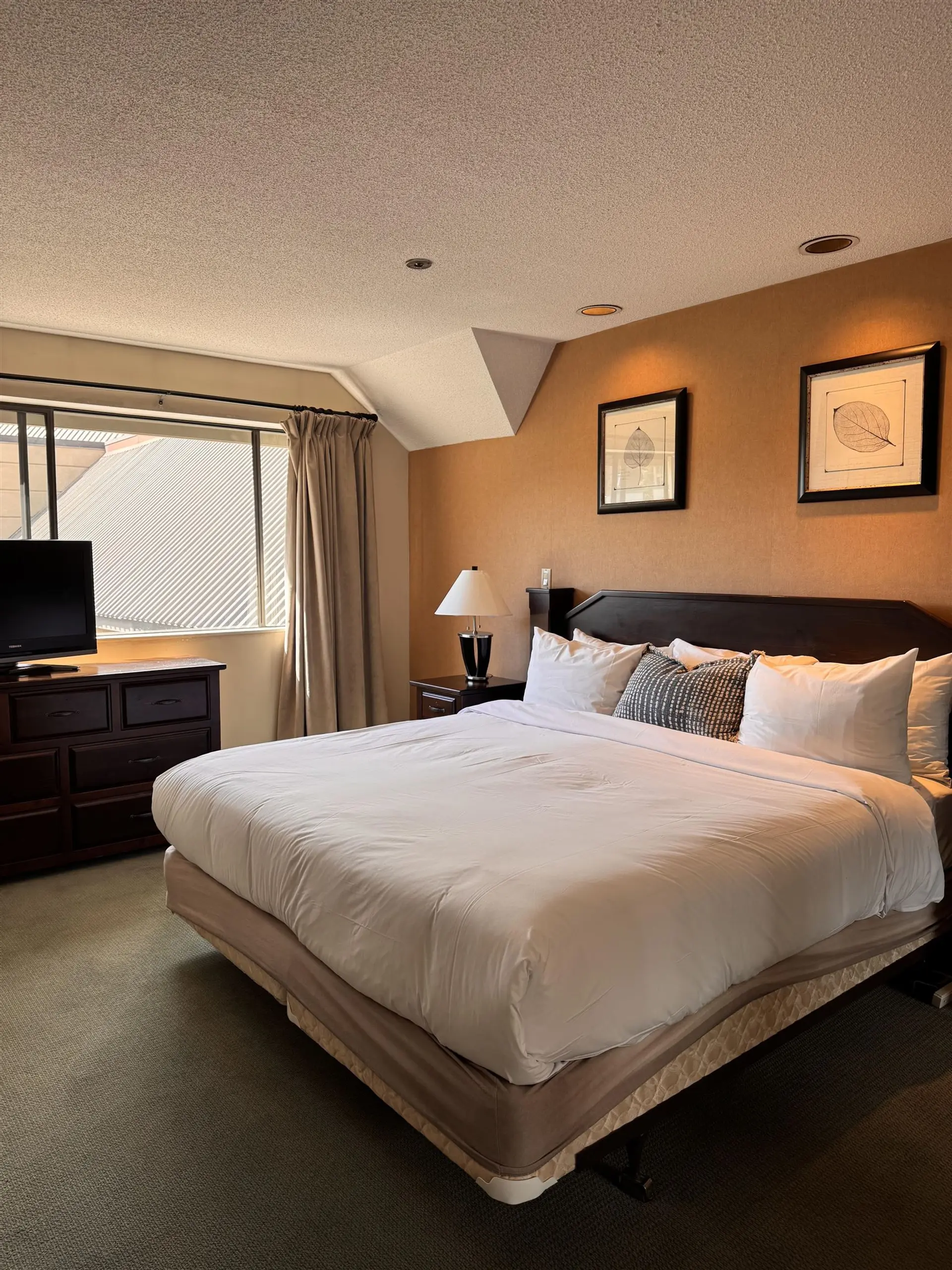 Property at #(WK 25) 901-4293 MOUNTAIN SQUARE, Whistler, BC