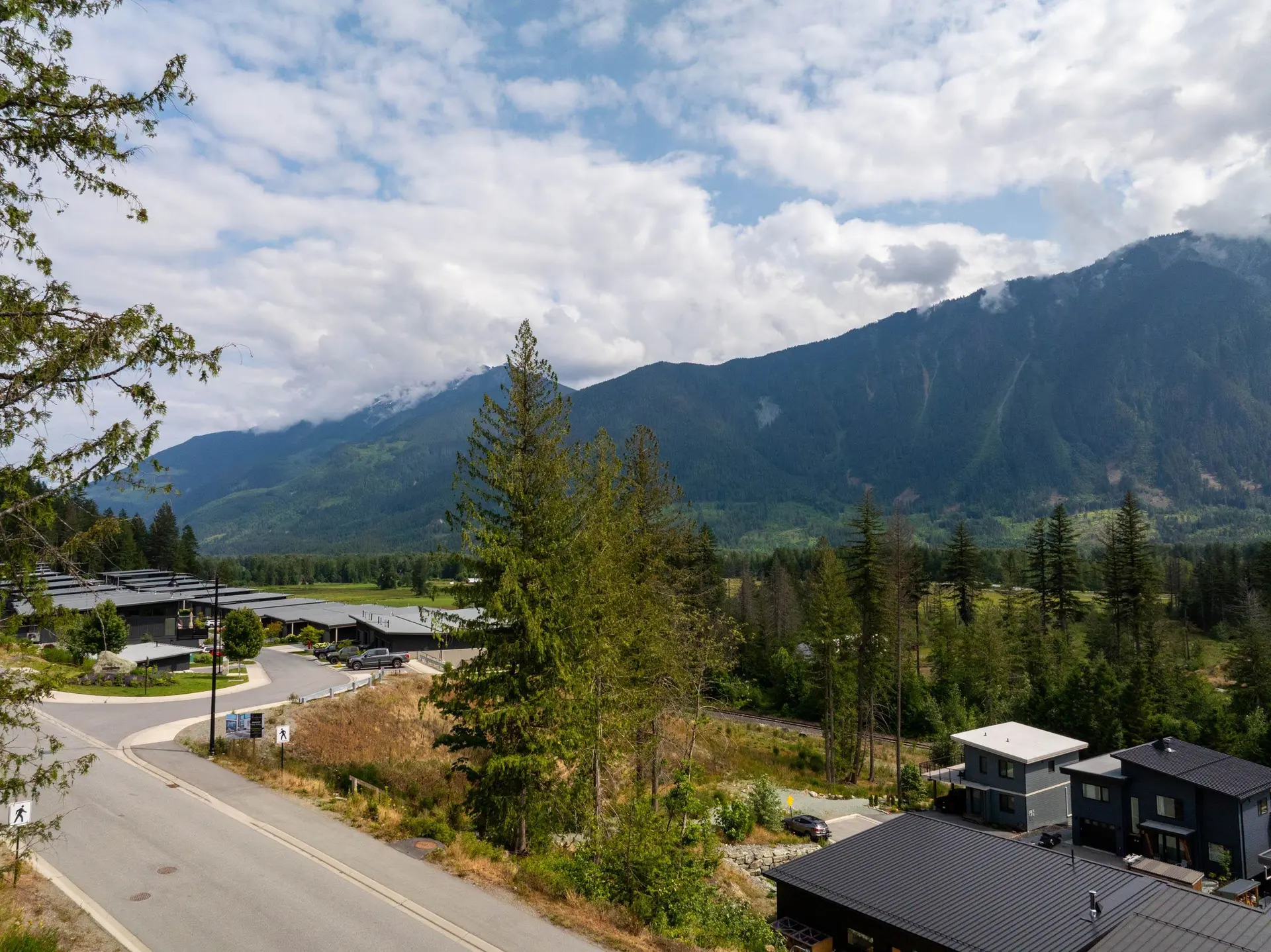 Property at 7661 CERULEAN DRIVE, Pemberton, BC