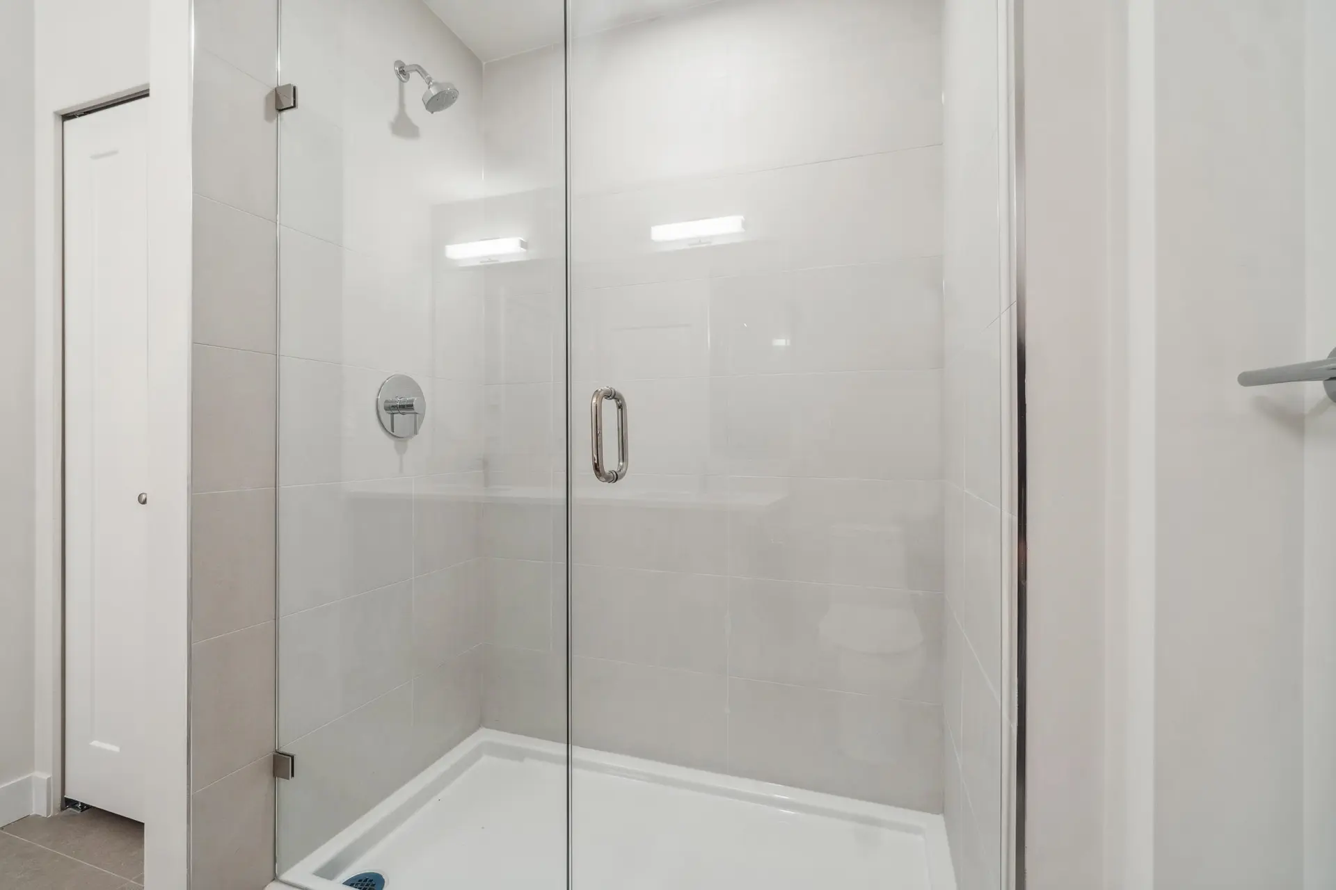 Property at #403 5535 HASTINGS STREET, Burnaby, BC