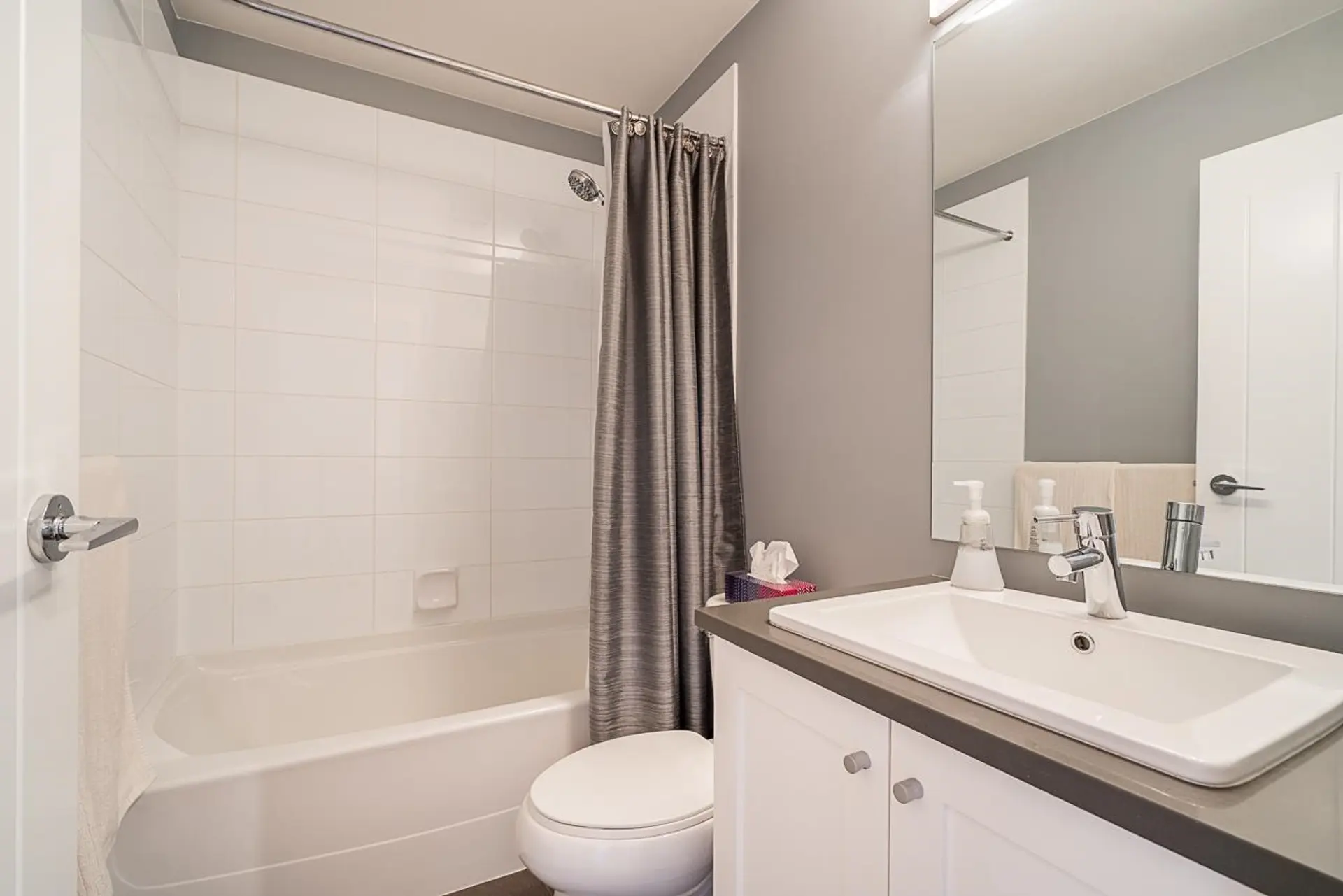 #7 253 171 Street - Image 12