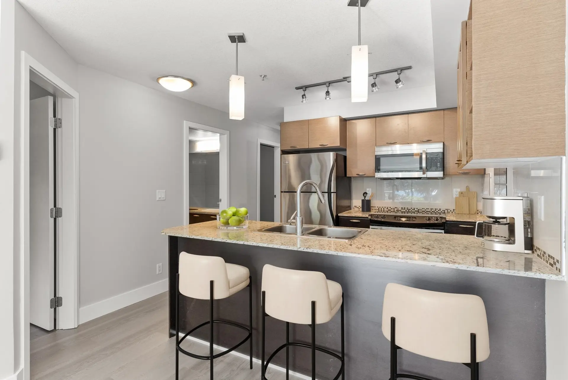 Property at #210 2233 MCKENZIE ROAD, Abbotsford, BC