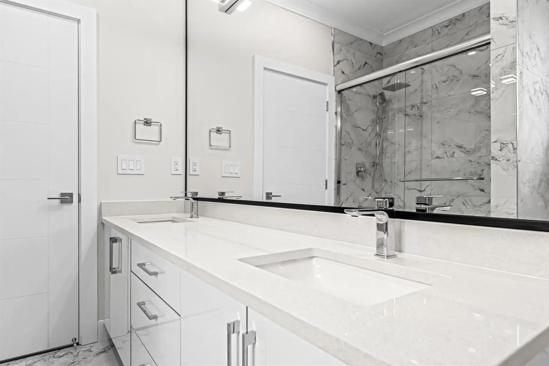 12266 Flury Drive - Image 7