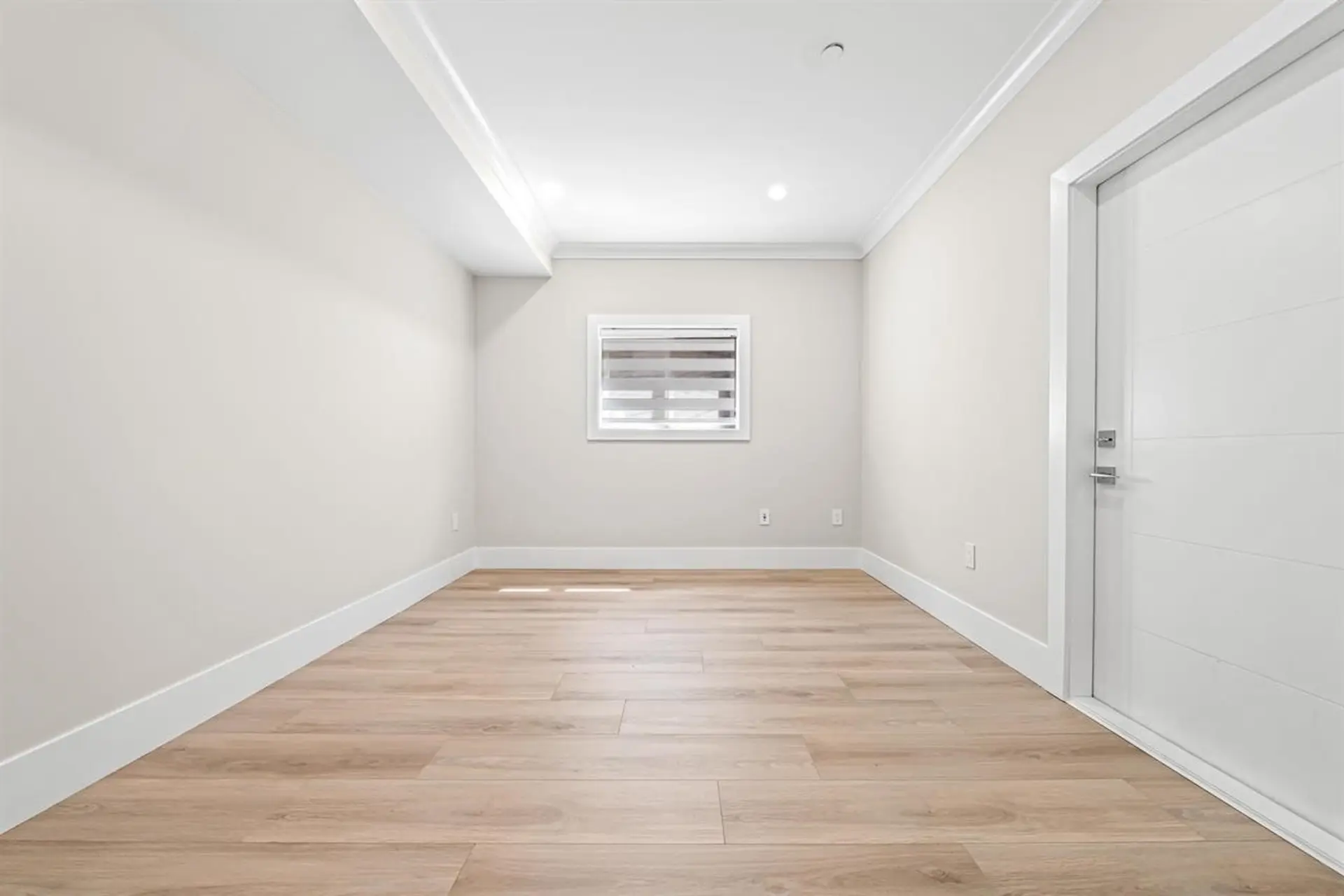 12266 Flury Drive - Image 15