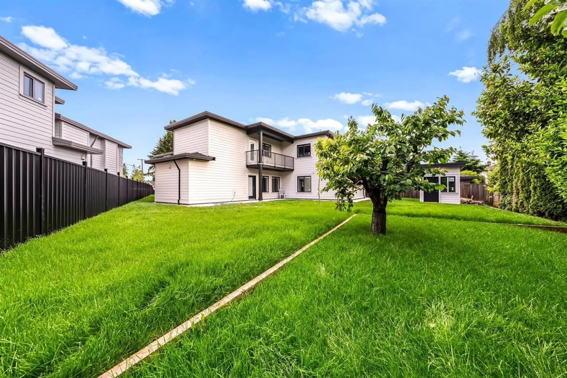 12266 Flury Drive - Image 4