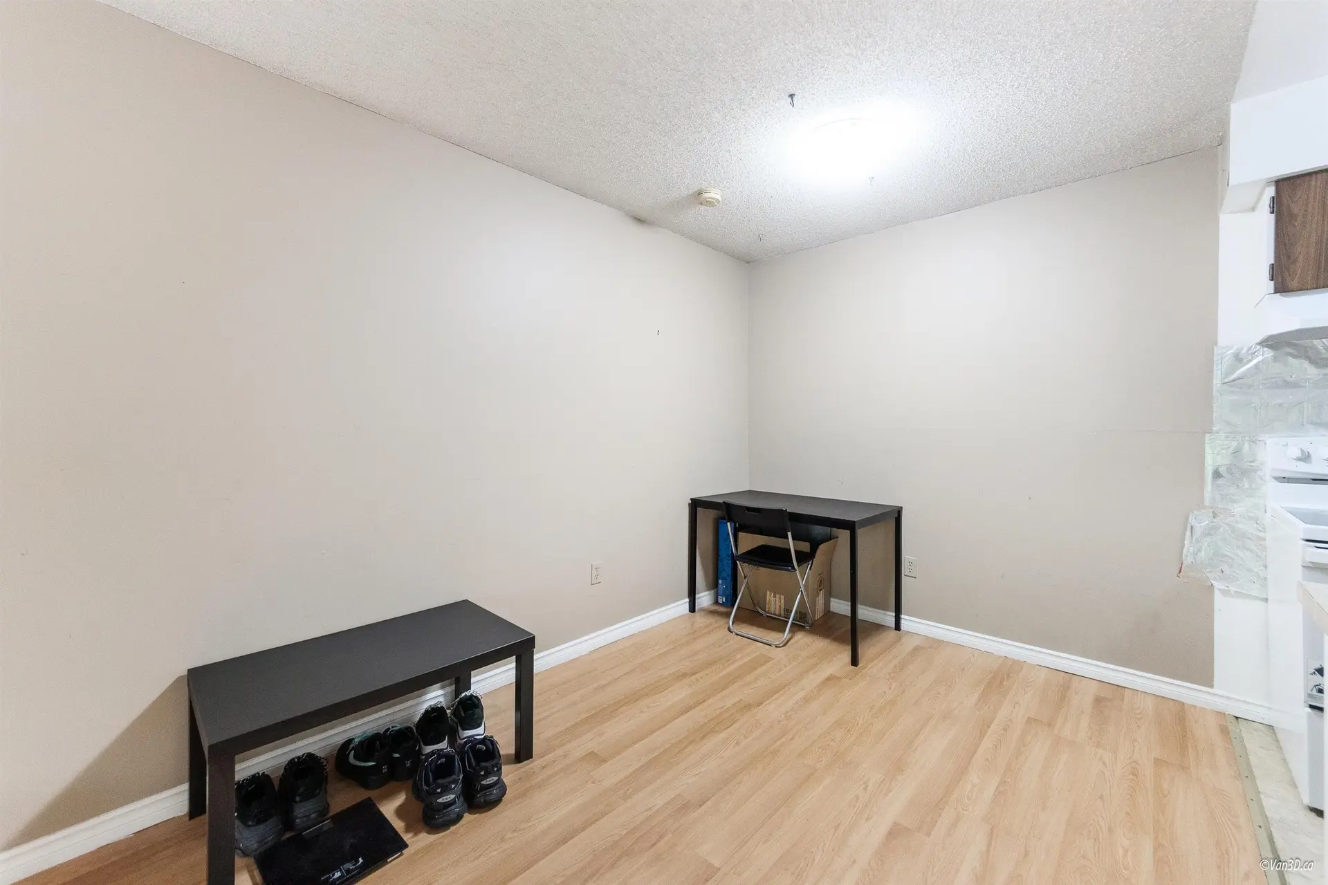#320 9857 Manchester Drive - Image 9
