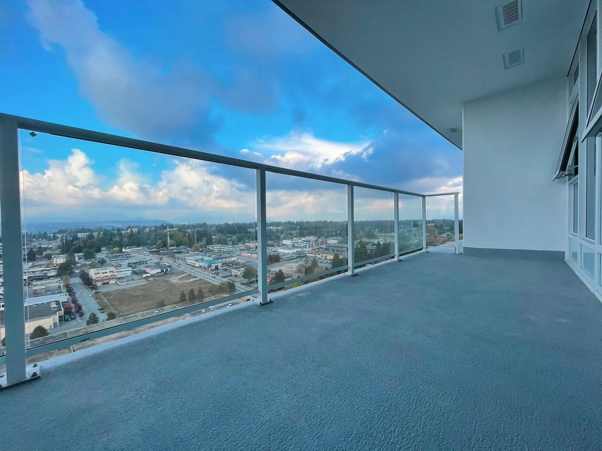 Property at #2501 13685 102 AVENUE, Surrey, BC