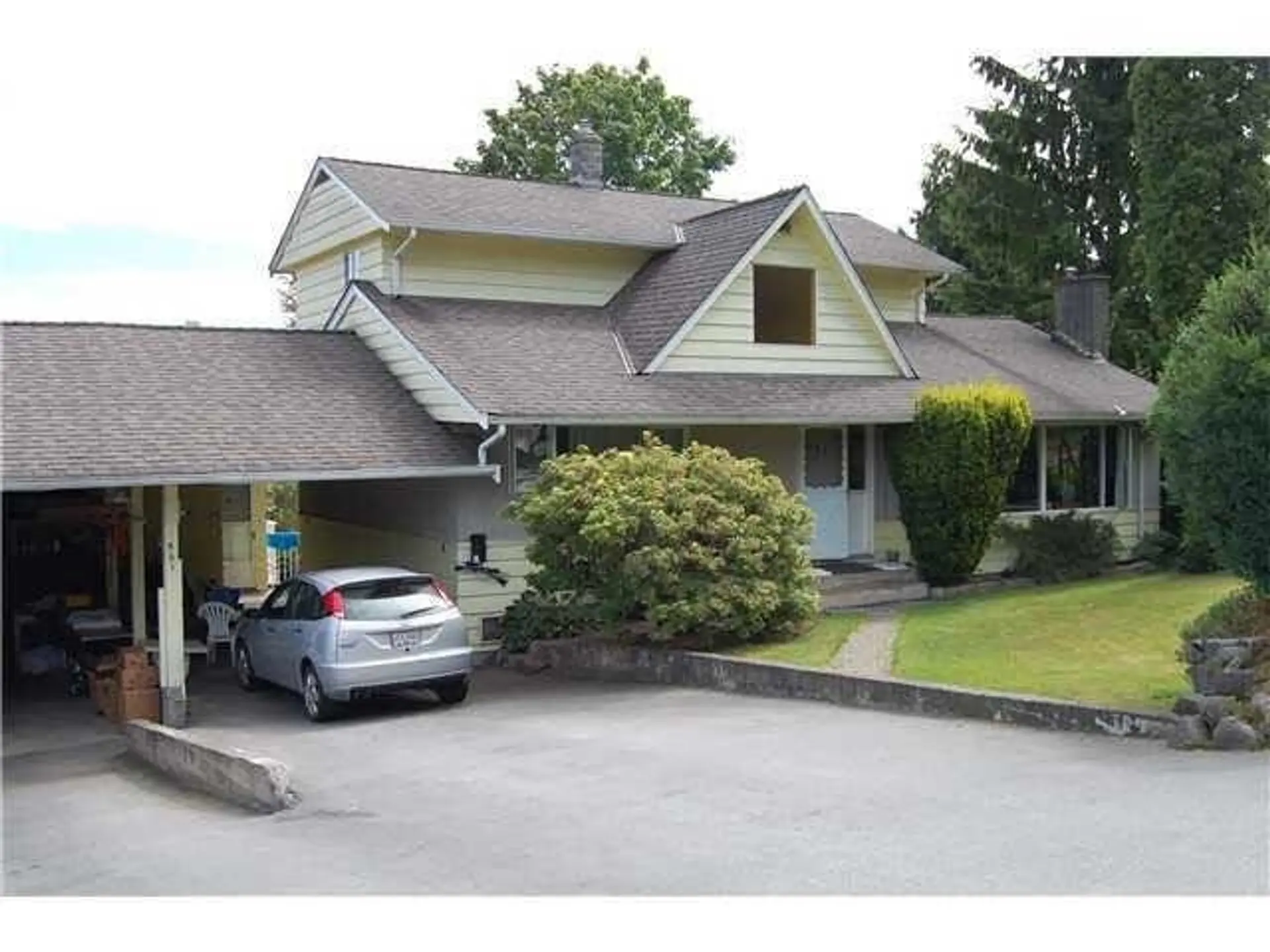 Property at 961 SADDLE STREET, Coquitlam, BC
