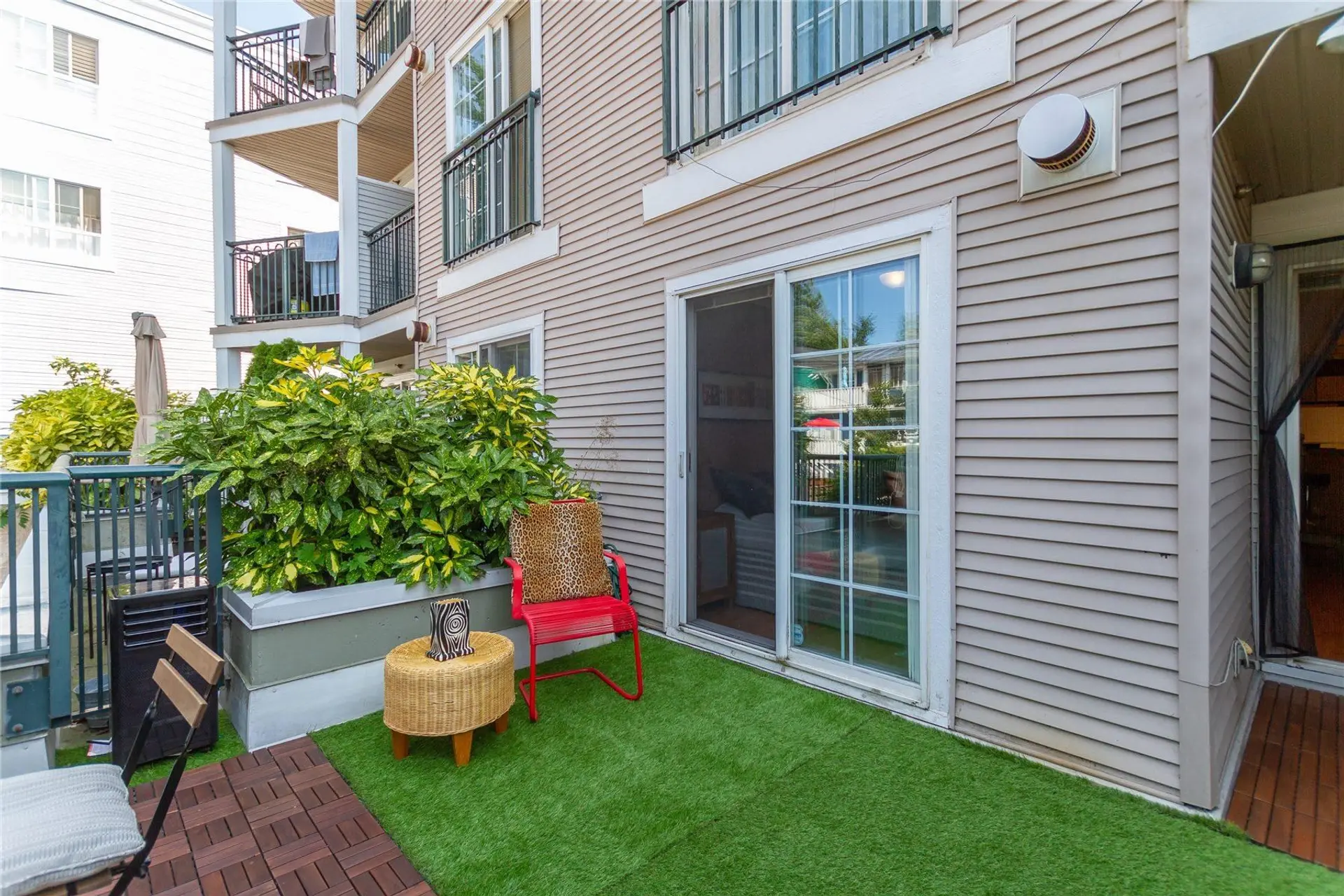 #210 1989 Dunbar Street - Image 3