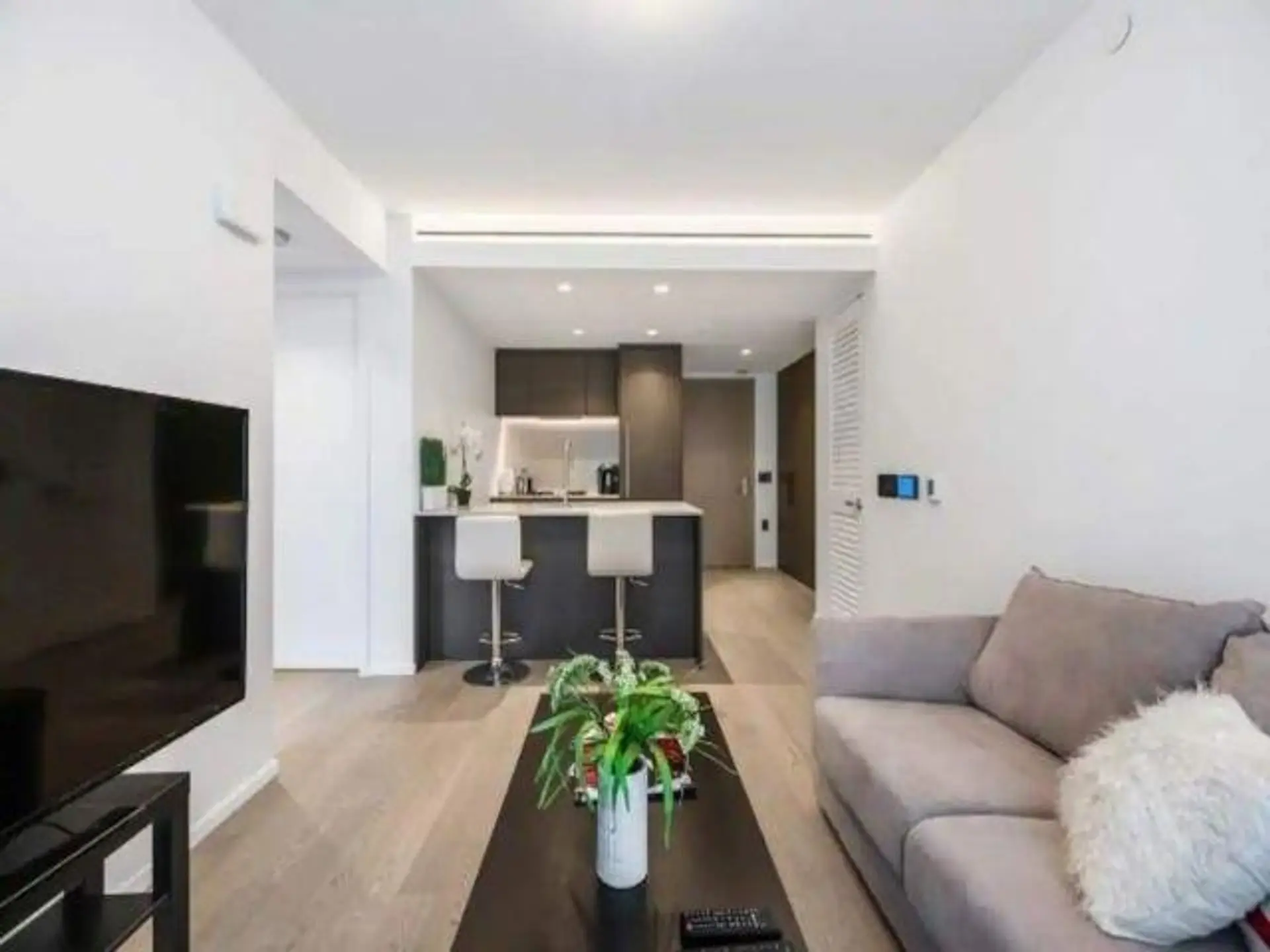 Property at #1504 1408 ROBSON STREET, Vancouver, BC