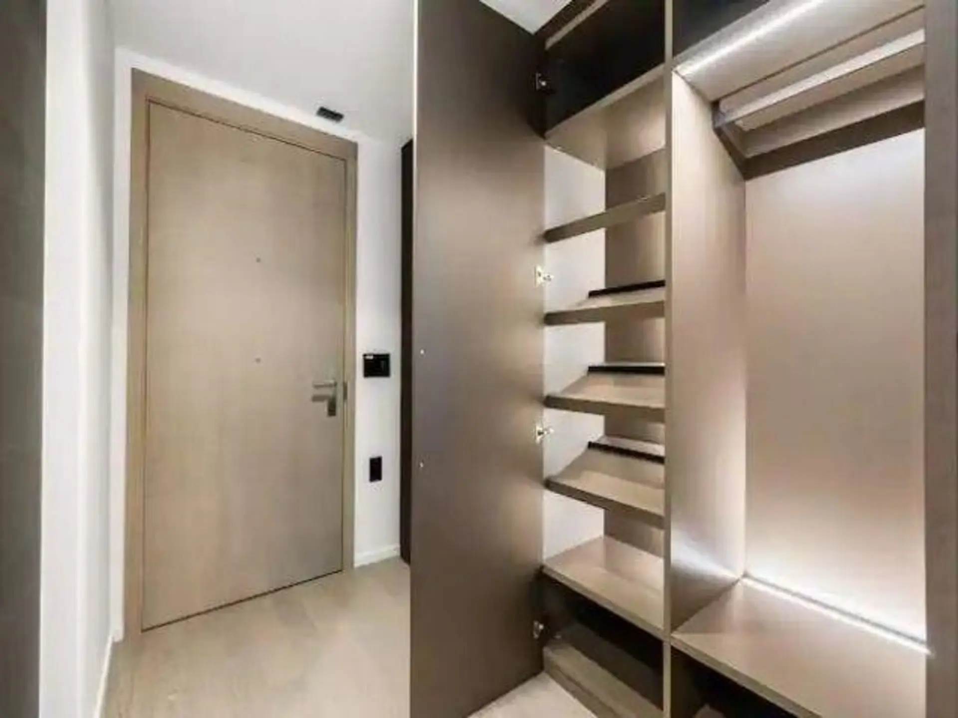 Property at #1504 1408 ROBSON STREET, Vancouver, BC