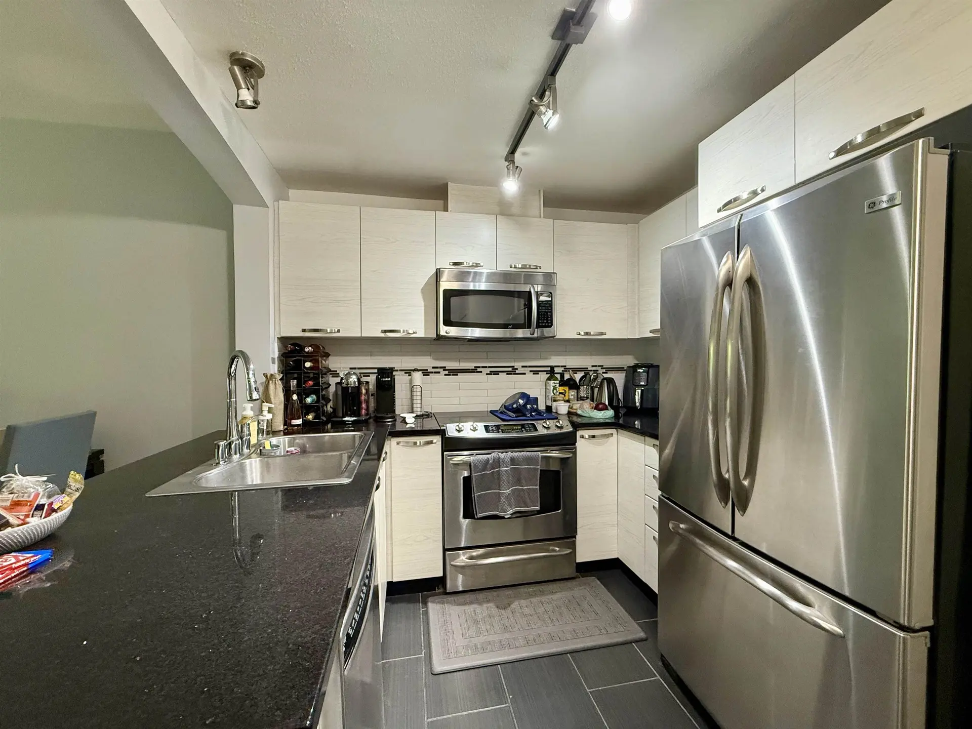 #215 7478 Byrnepark Walk - Image 3