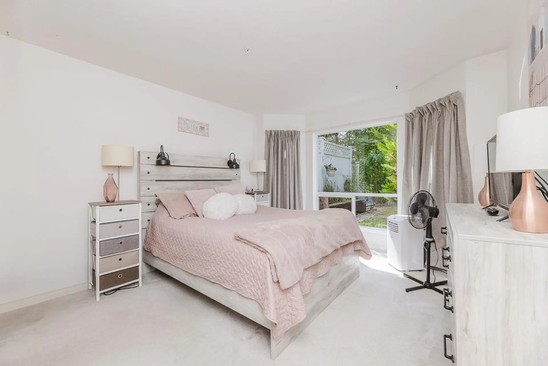 #4 5740 Marine Way - Image 14