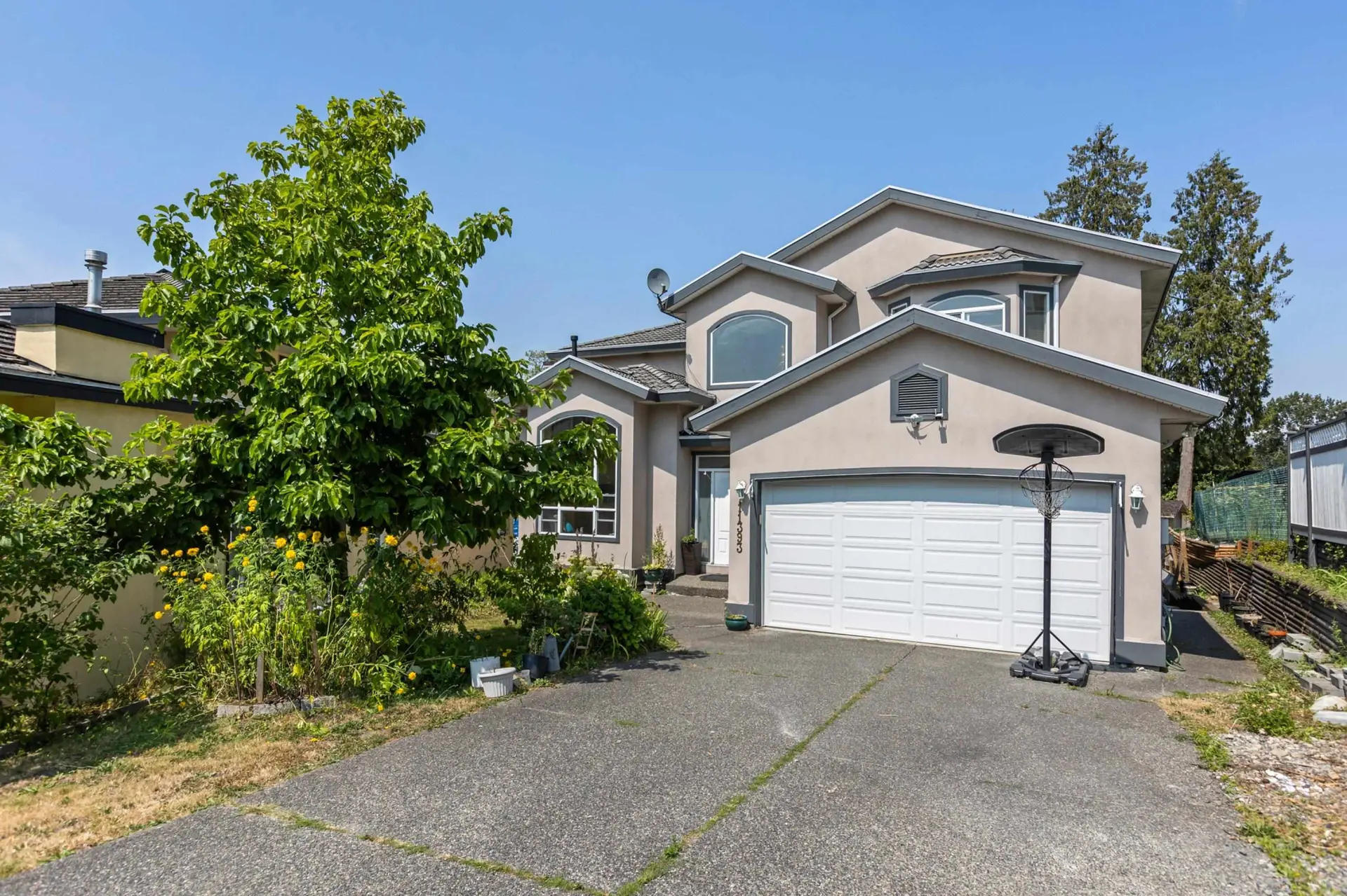 Property at 11393 Royal Crescent, Surrey, BC