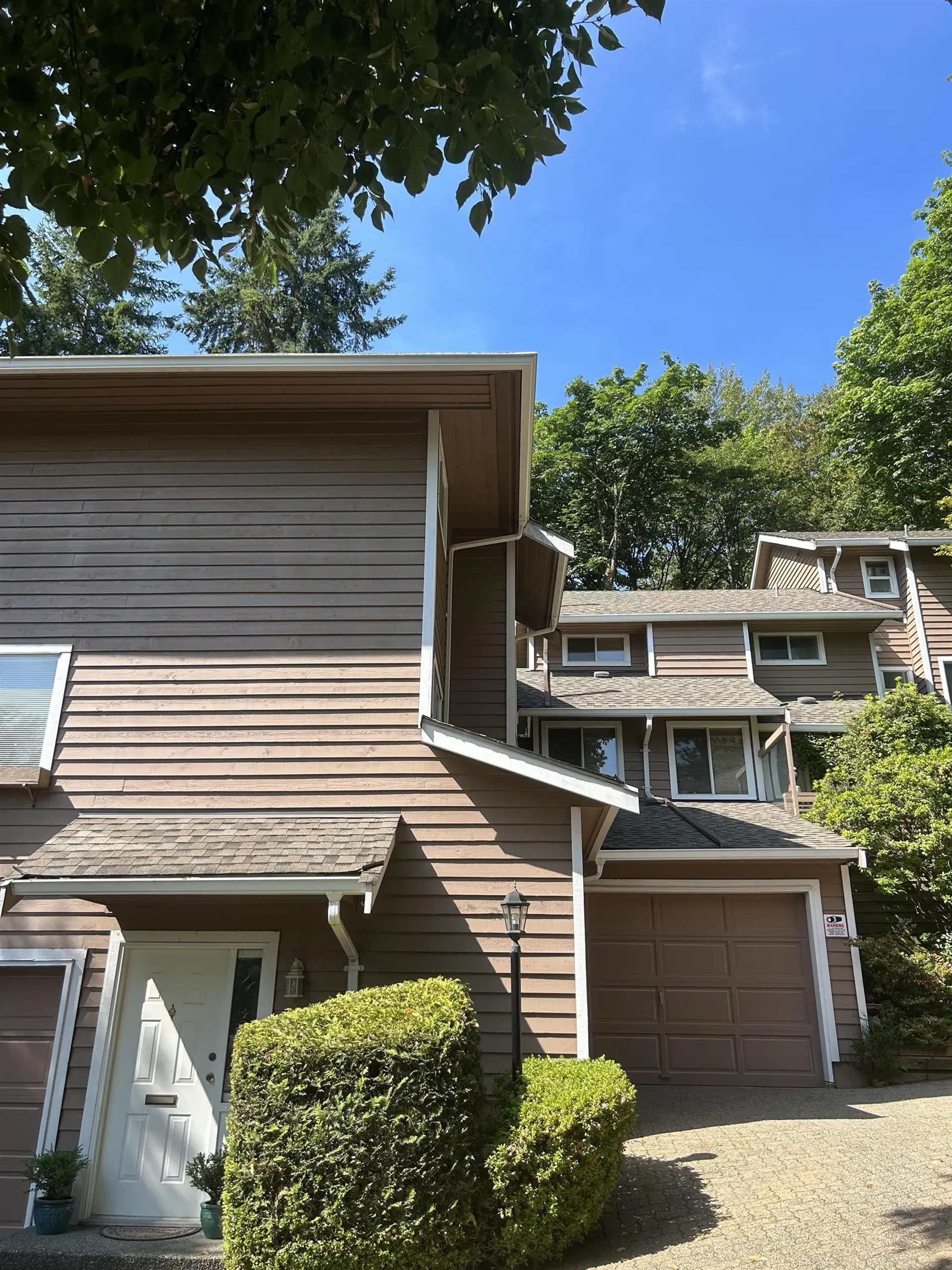 #44 9000 Ash Grove Crescent - Image 3