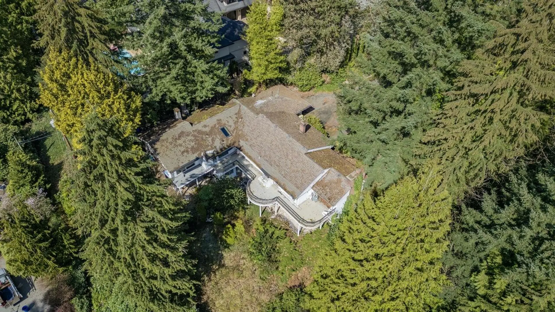 Property at 764 EYREMOUNT DRIVE, West Vancouver, BC