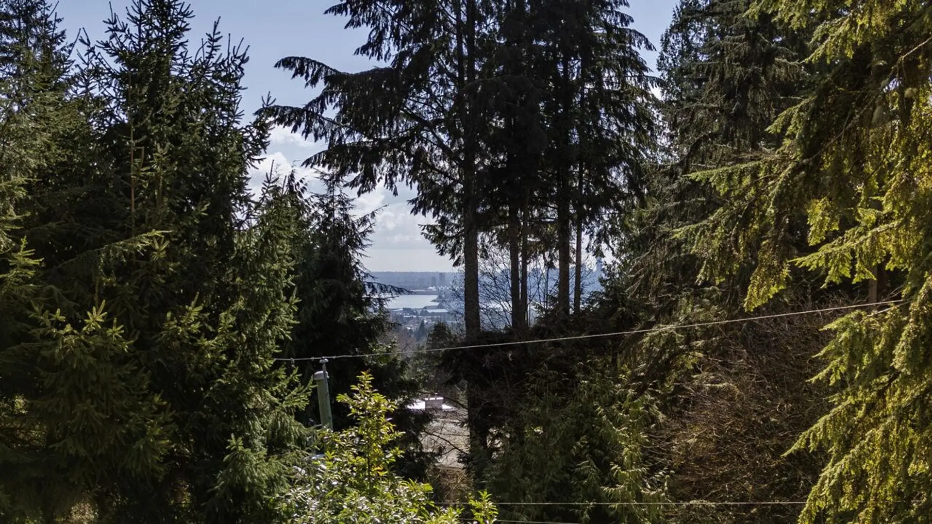 Property at 764 EYREMOUNT DRIVE, West Vancouver, BC