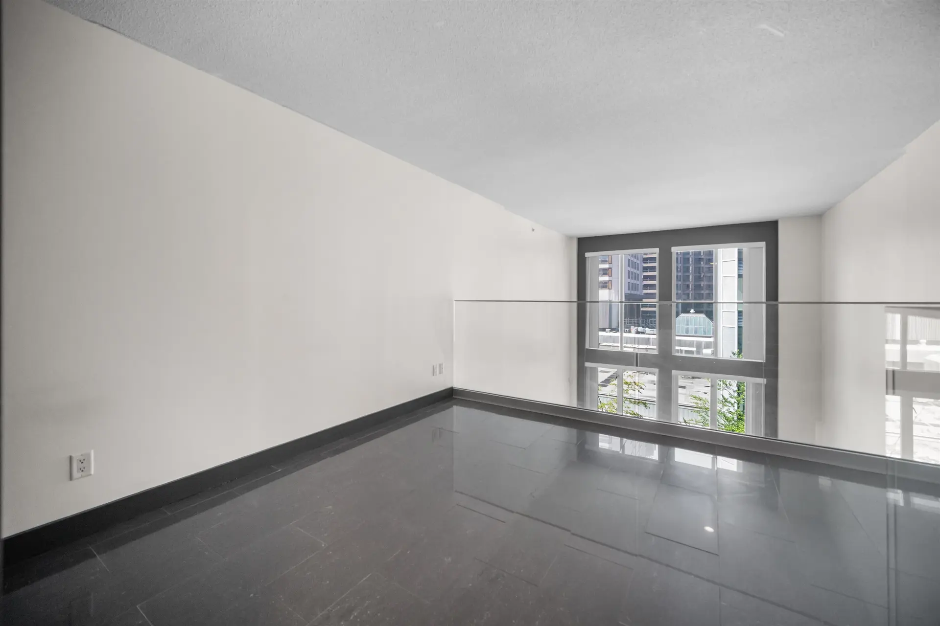 #606 610 Granville Street - Image 5