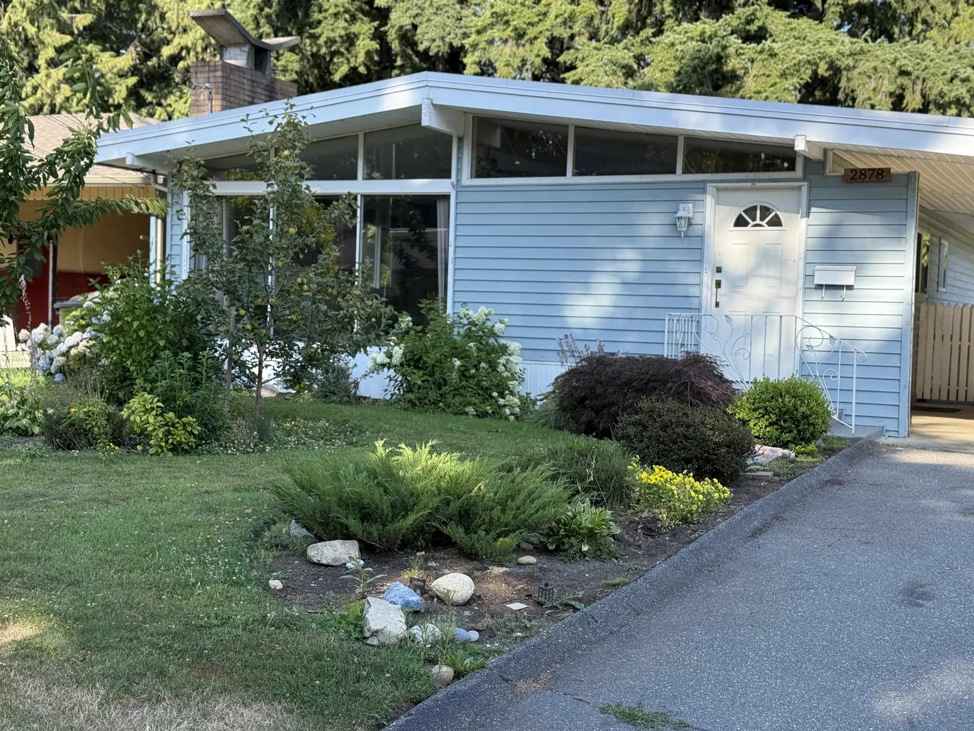 2878 Woodland Street - Image 3