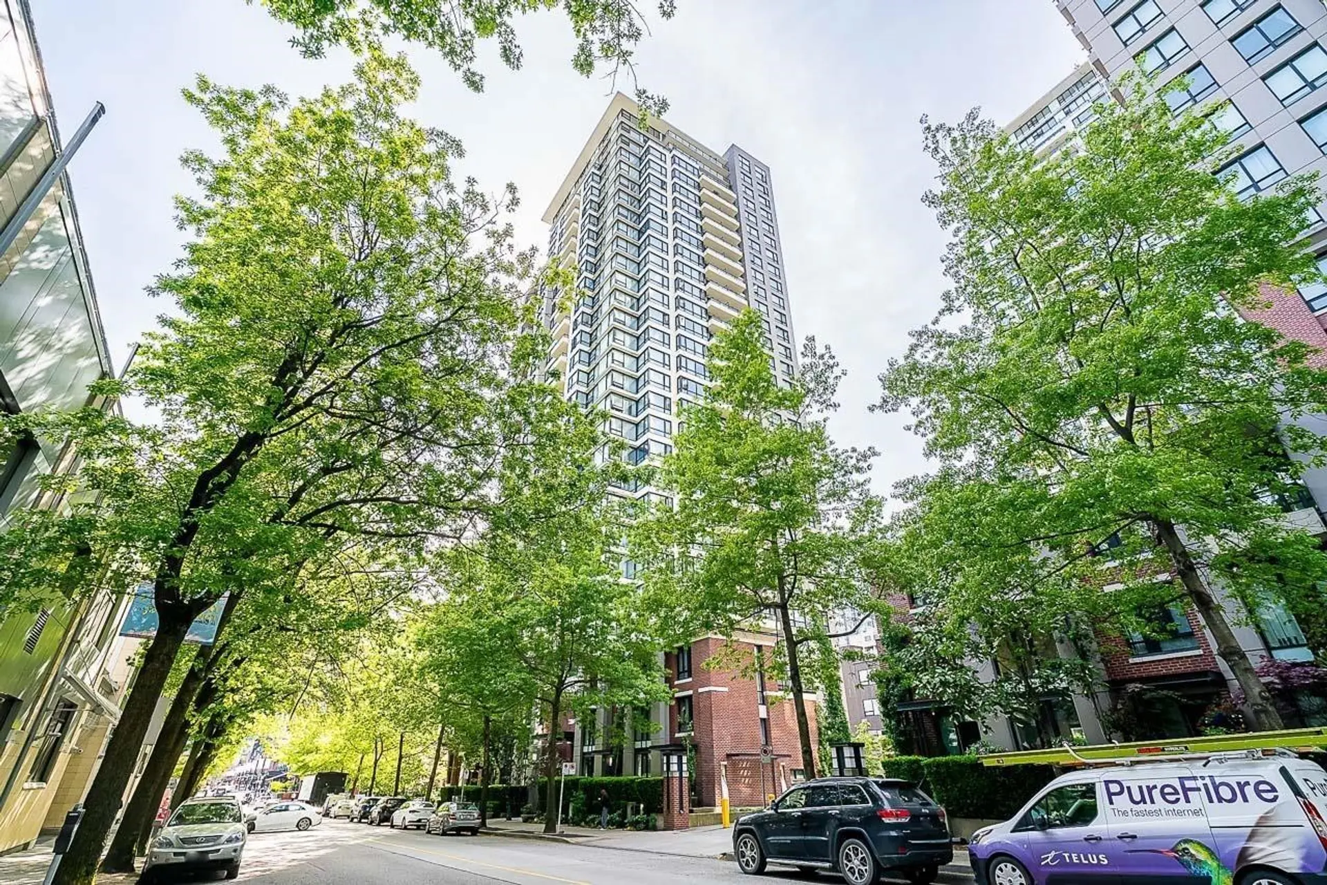 #2705 977 Mainland Street - Image 1
