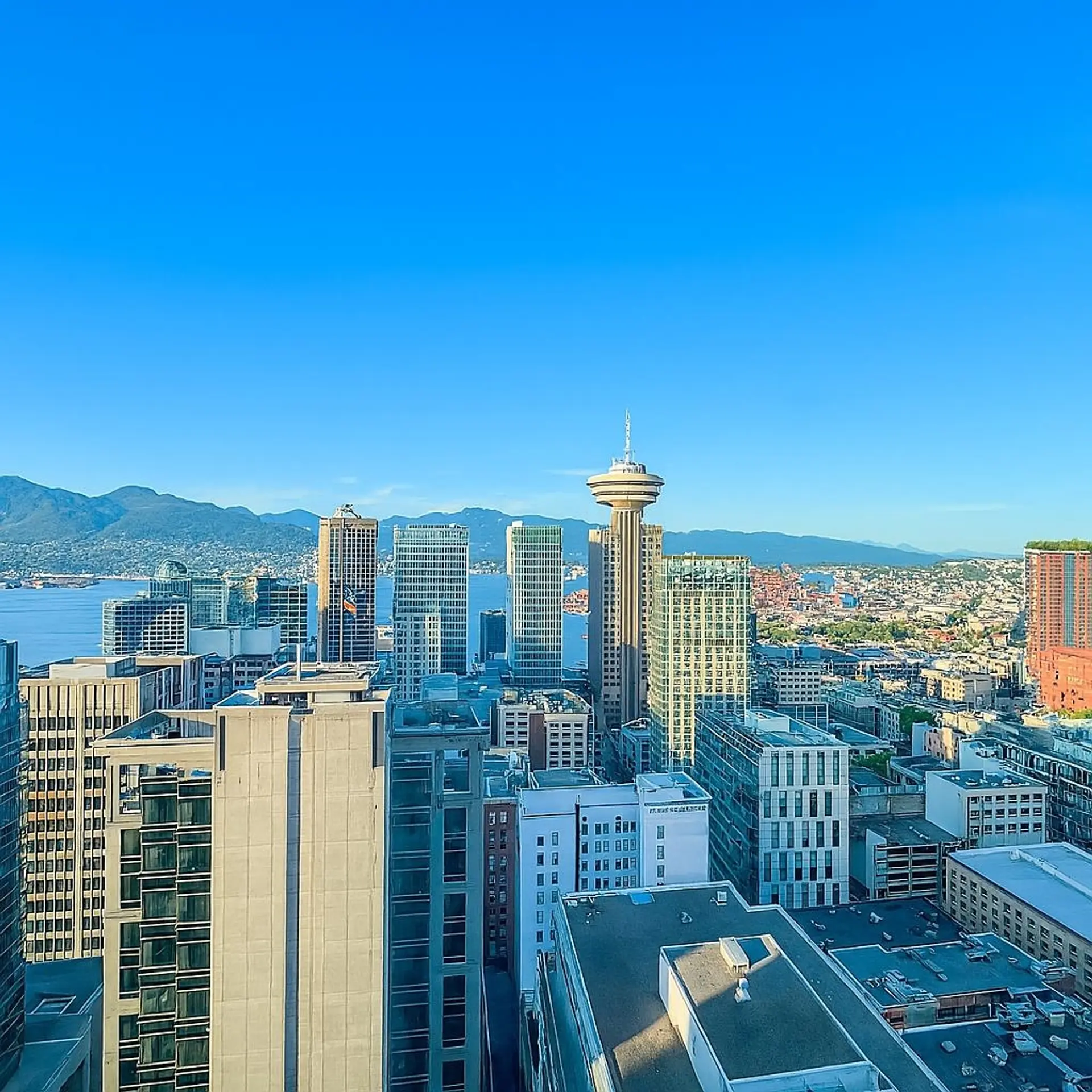 #2910 610 Granville Street - Image 3