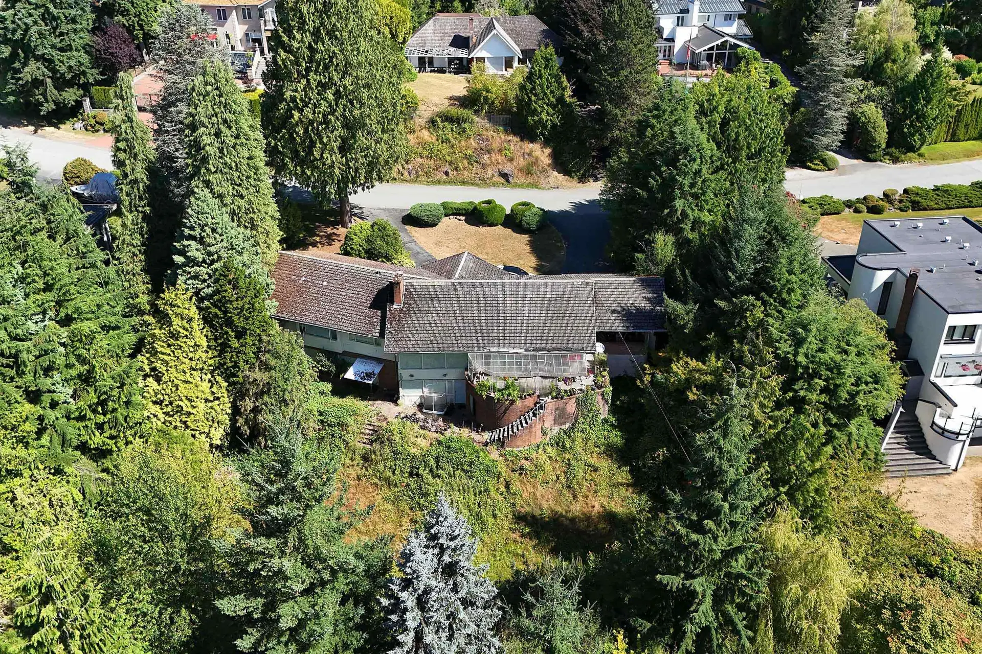 Property at 1084 GROVELAND ROAD, West Vancouver, BC