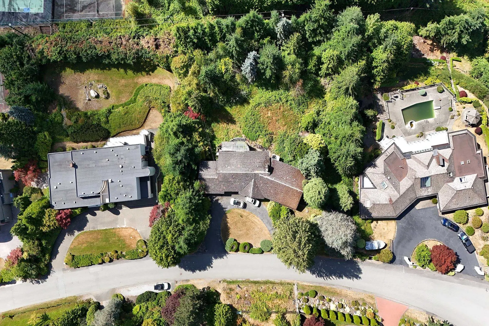 Property at 1084 GROVELAND ROAD, West Vancouver, BC