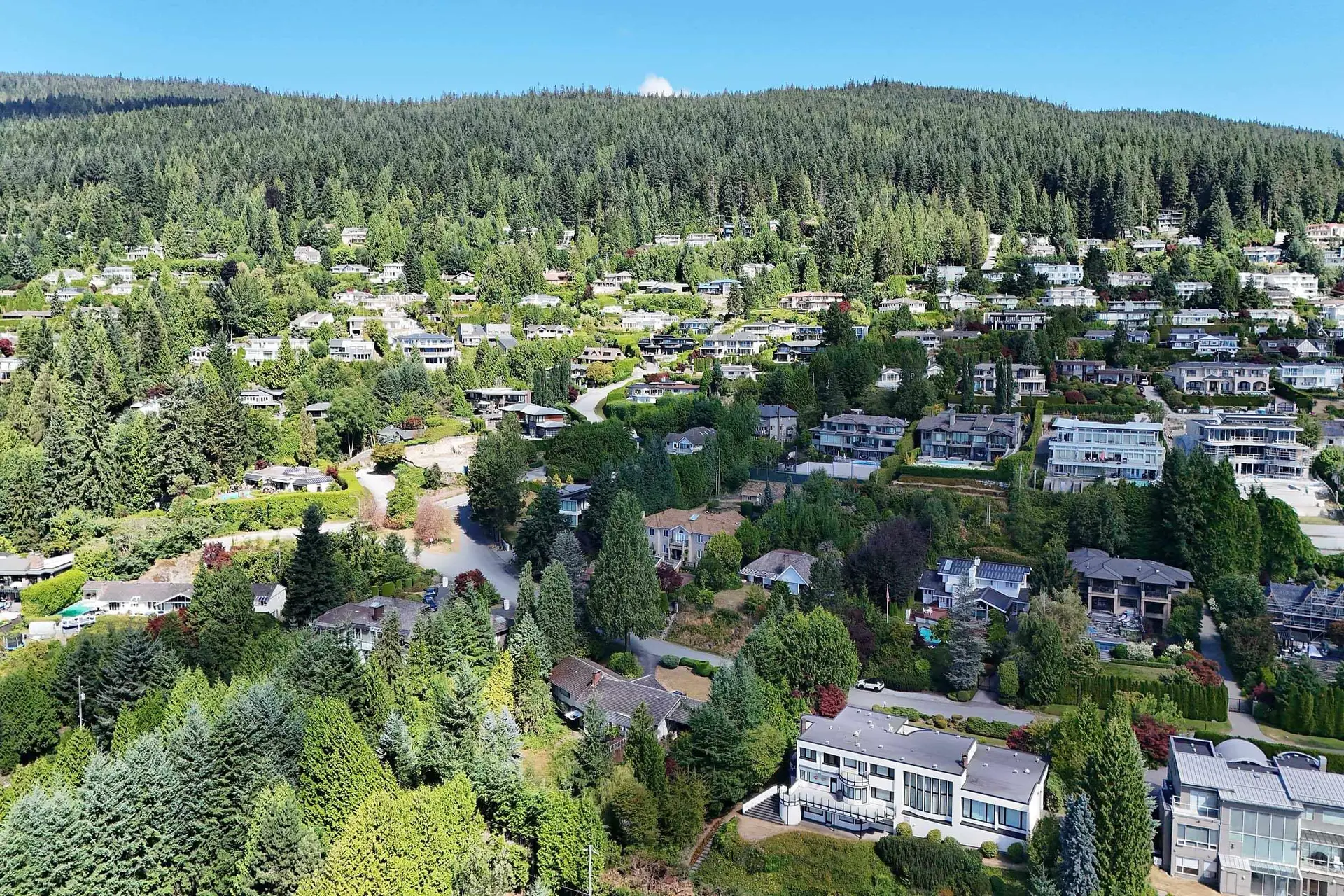 Property at 1084 GROVELAND ROAD, West Vancouver, BC