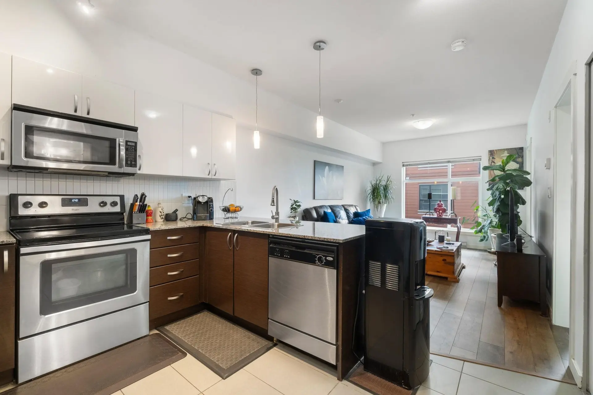 Property at #322 13728 108 AVENUE, Surrey, BC