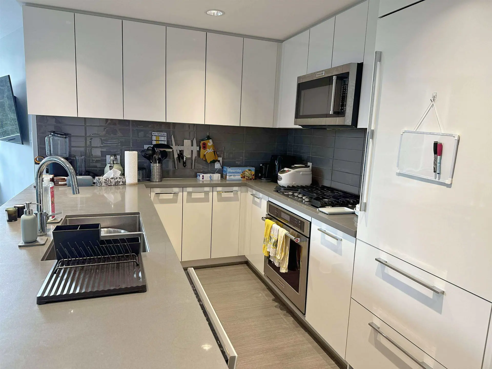 Property at #606 3093 WINDSOR GATE, Coquitlam, BC