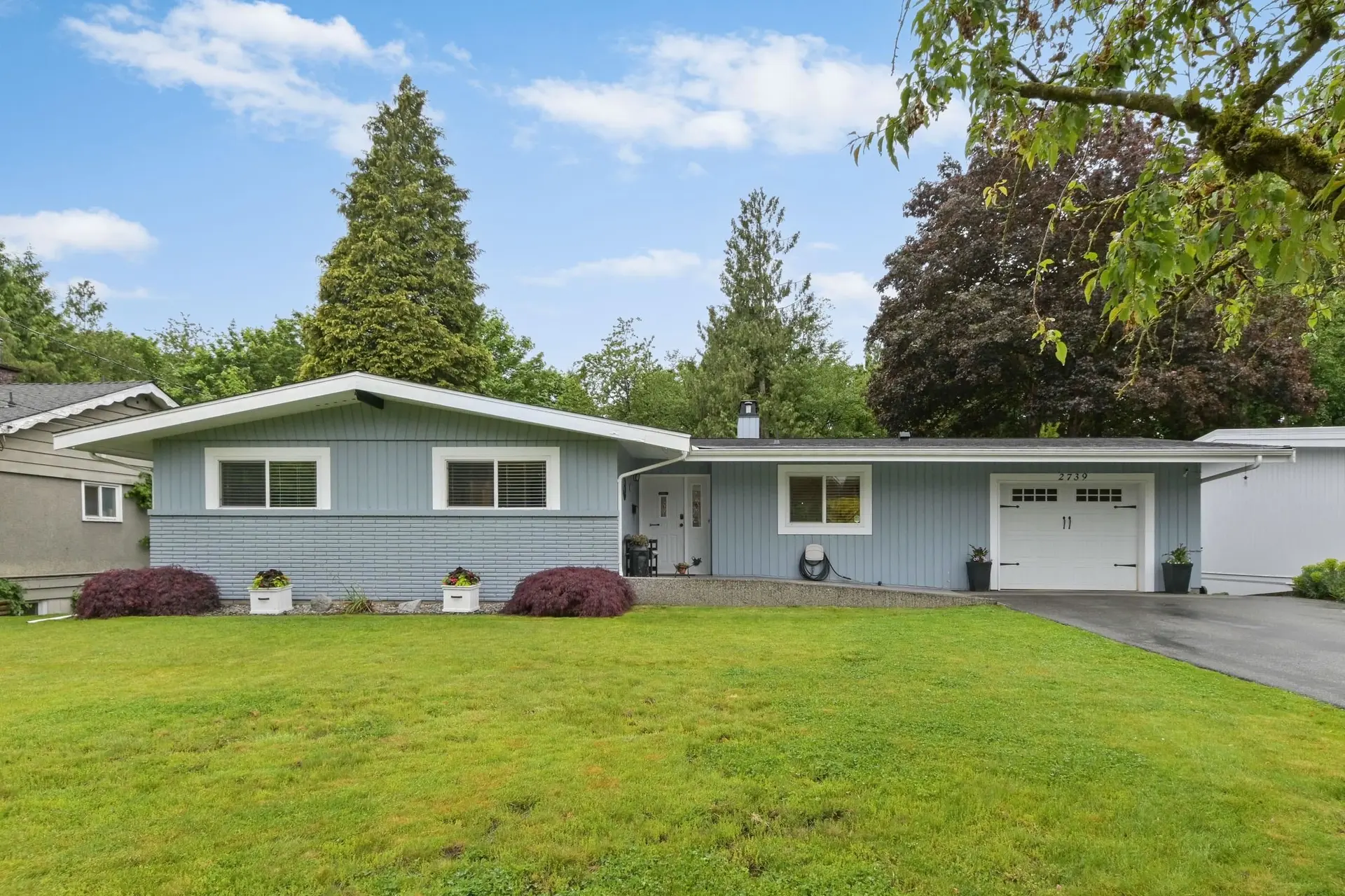 Property at 2739 Sheffield Way, Abbotsford, BC