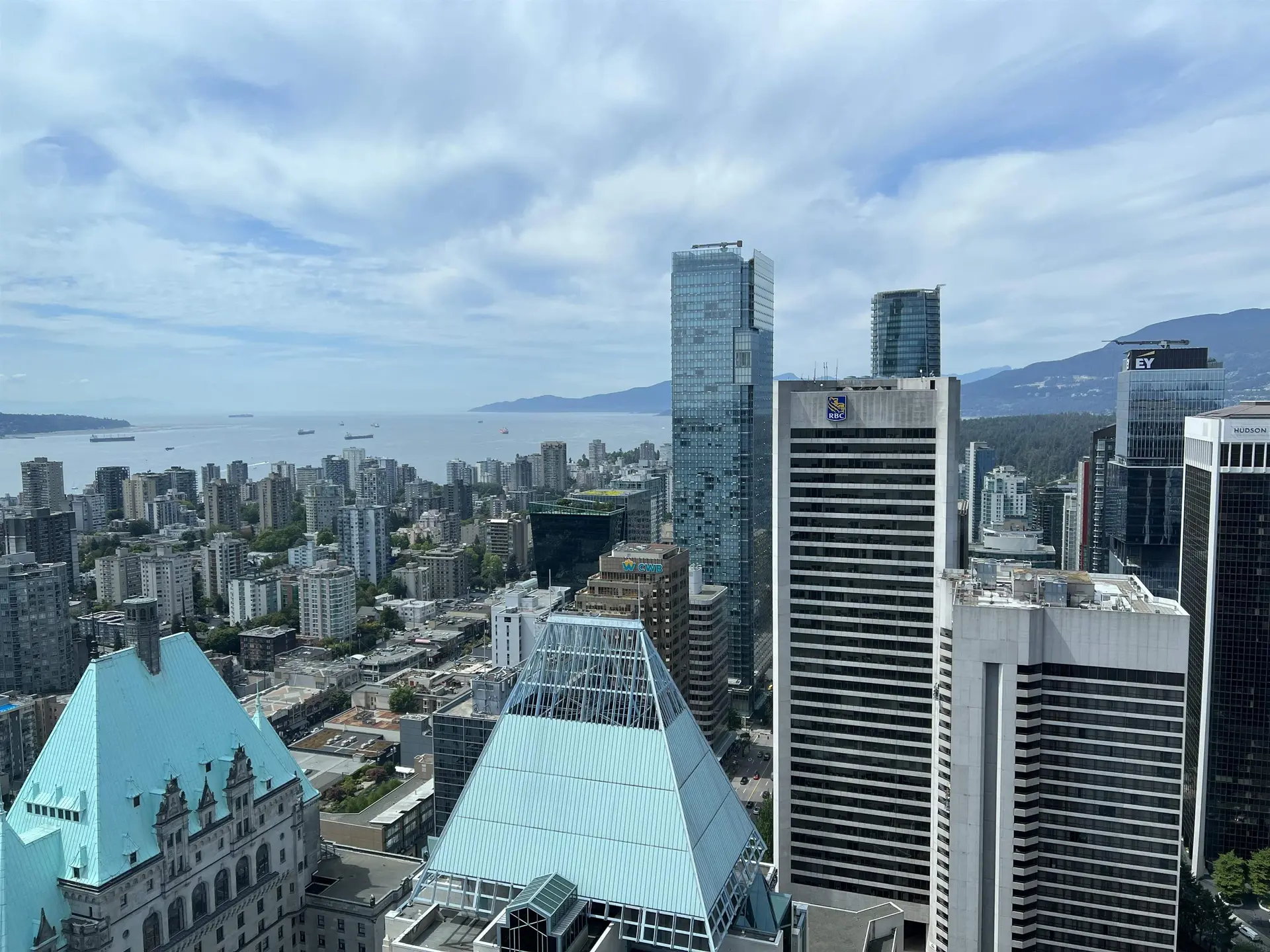 Property at #4601 667 HOWE STREET, Vancouver, BC