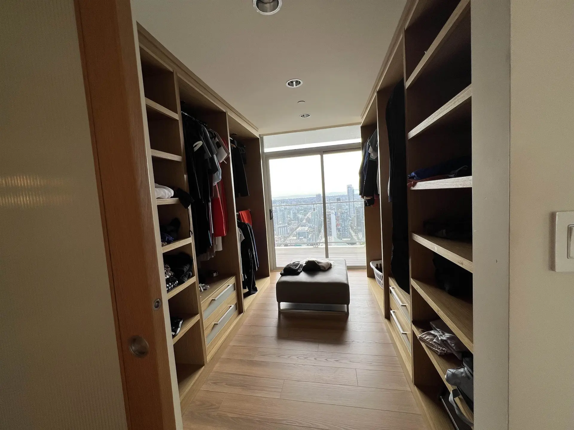 Property at #4601 667 HOWE STREET, Vancouver, BC