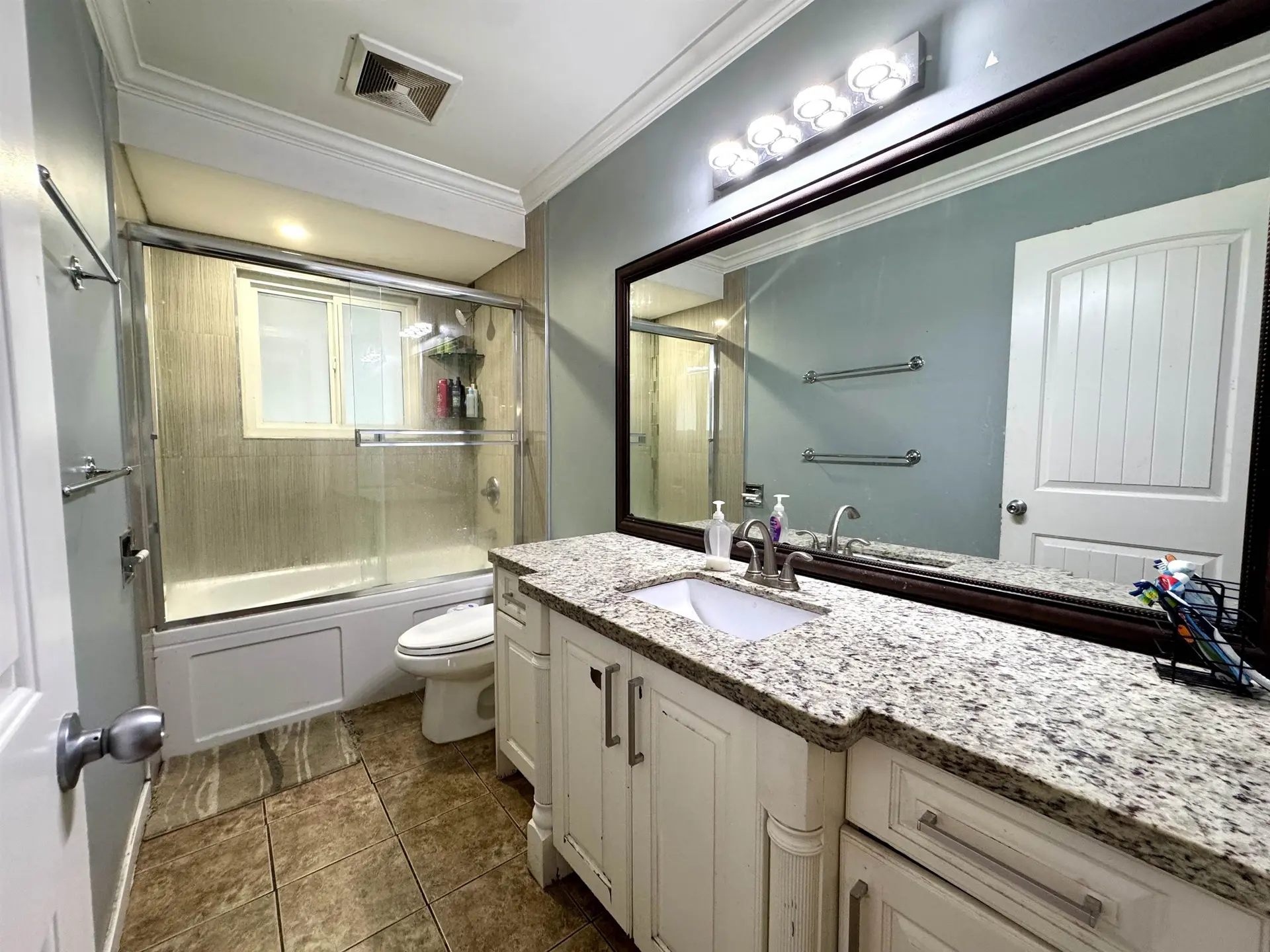 Property at 9525 125A STREET, Surrey, BC