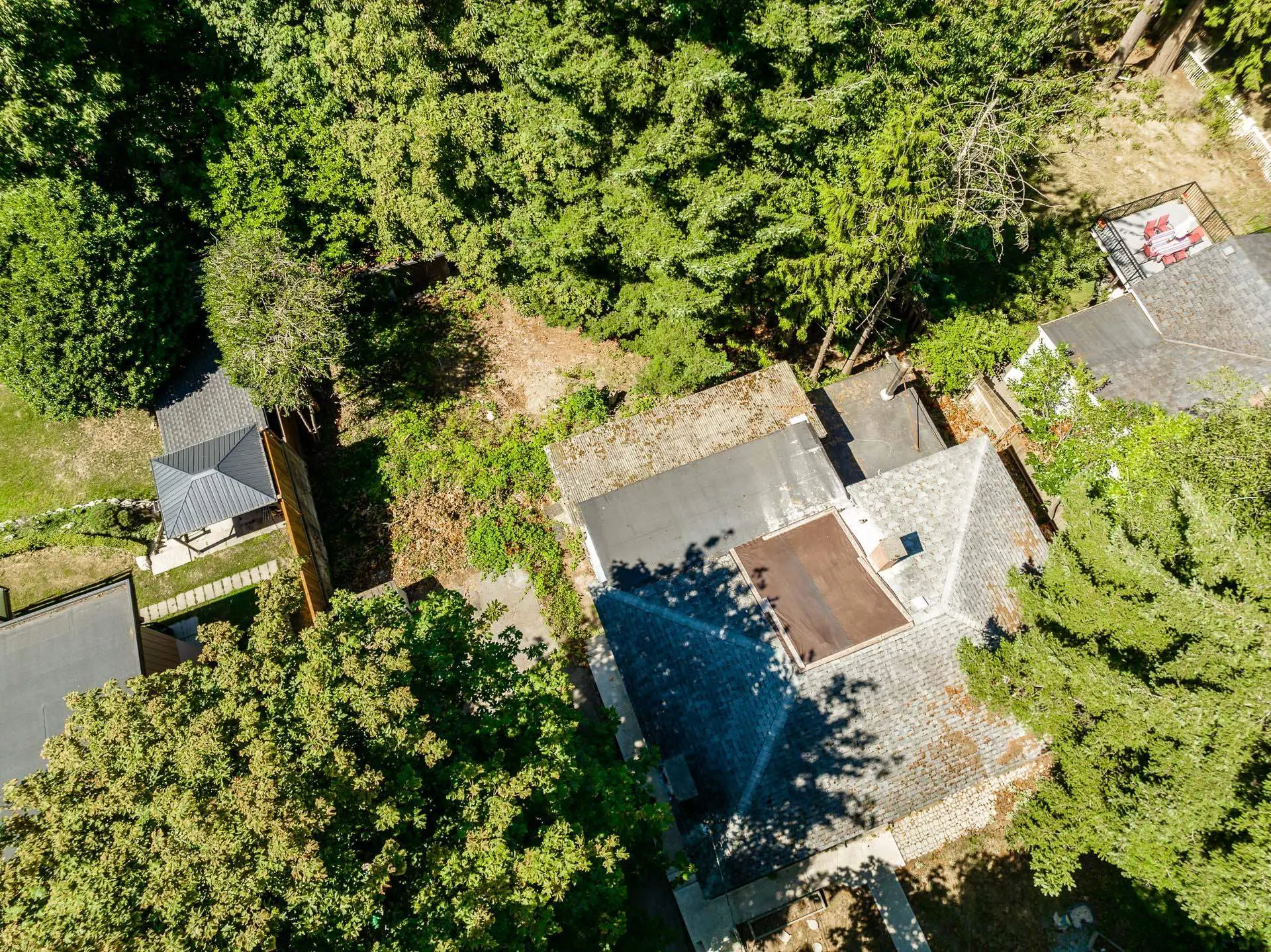 10257 124 Street - Image 11