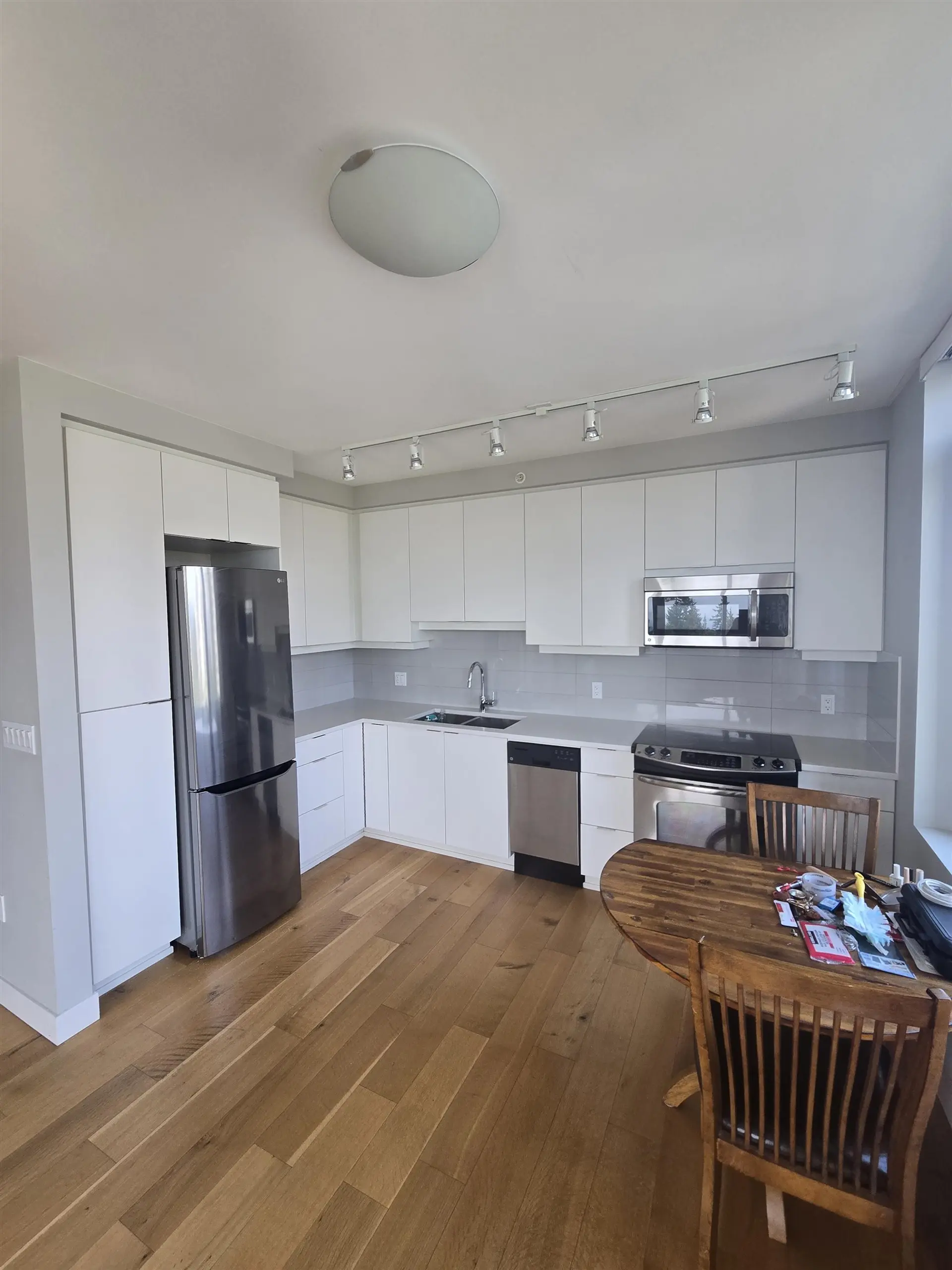 #1002 9393 Tower Road - Image 4