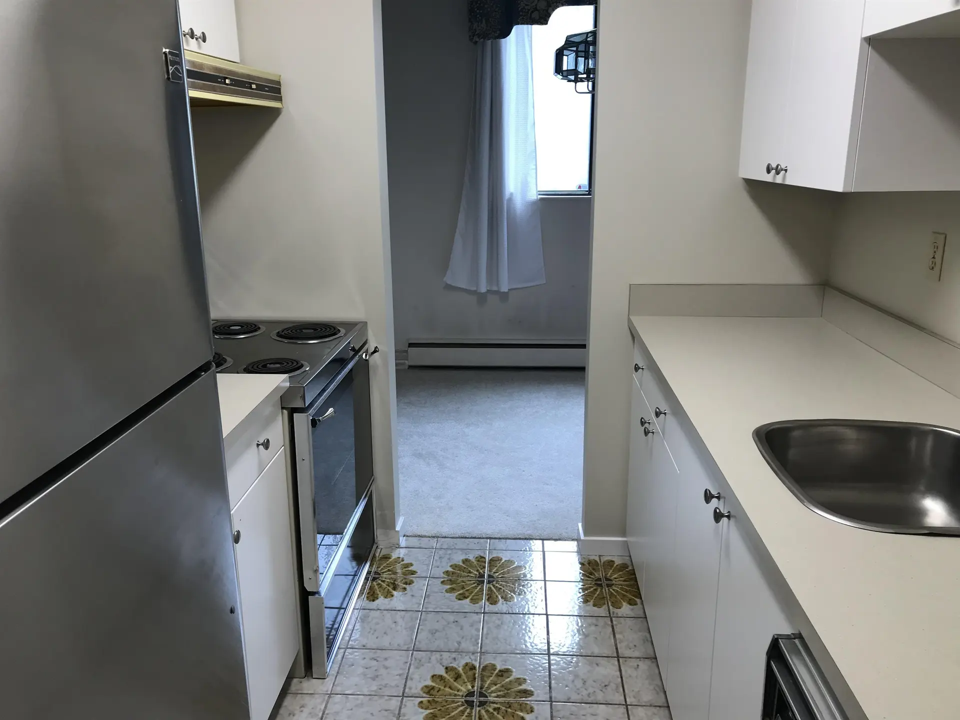 Property at #104 620 SEVENTH AVENUE, New Westminster, BC