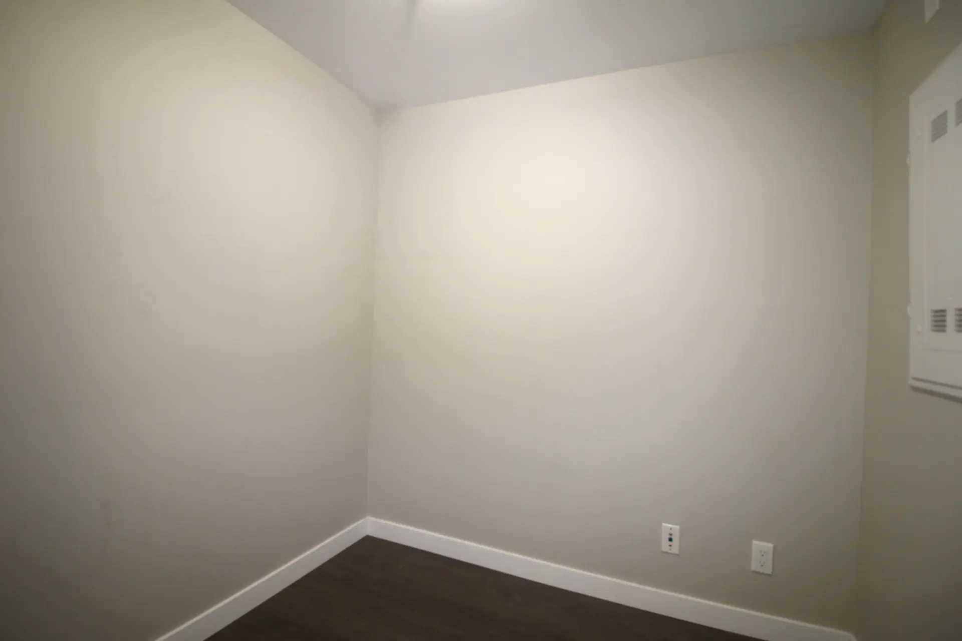 #306 6555 Victoria Drive - Image 13