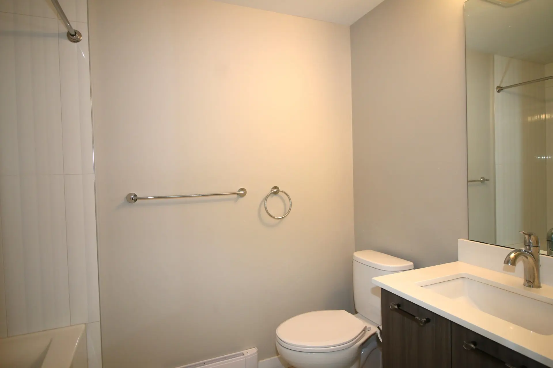 #306 6555 Victoria Drive - Image 11
