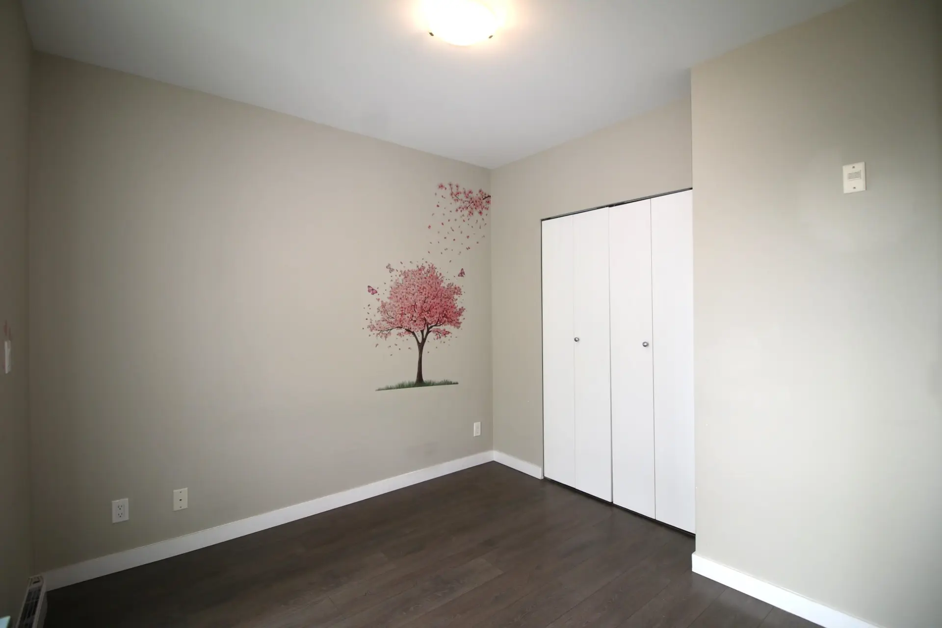#306 6555 Victoria Drive - Image 8