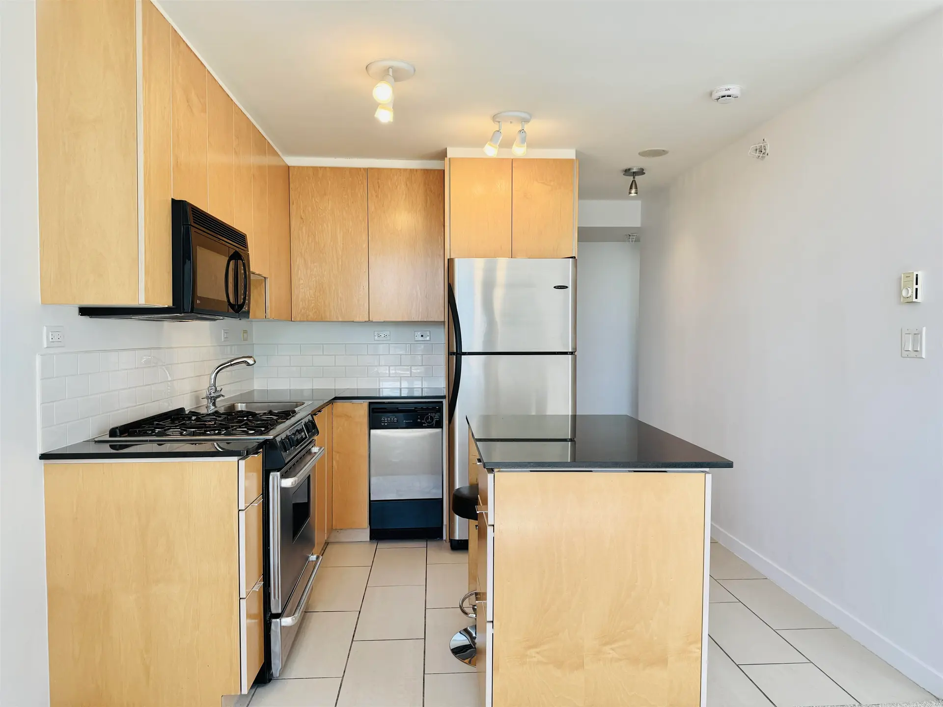 Property at #904 989 BEATTY STREET, Vancouver, BC