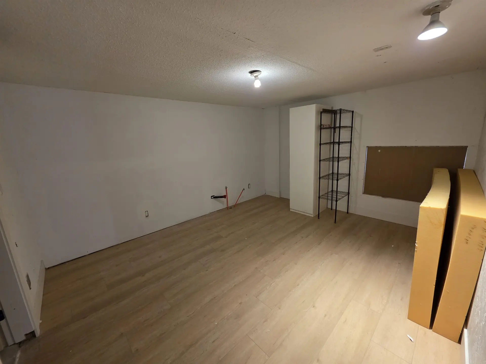 10381 Main Street - Image 17