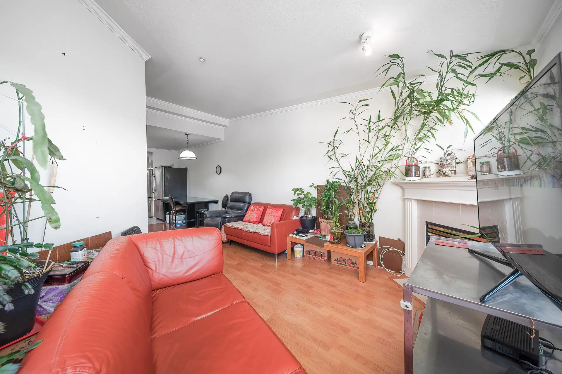 Property at #416 2238 KINGSWAY, Vancouver, BC