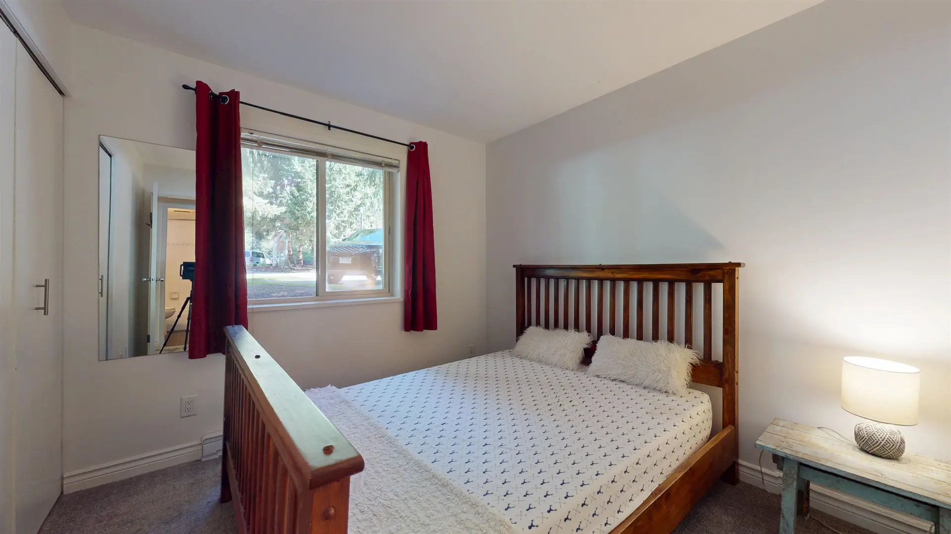 #101 3070 Hillcrest Drive - Image 5
