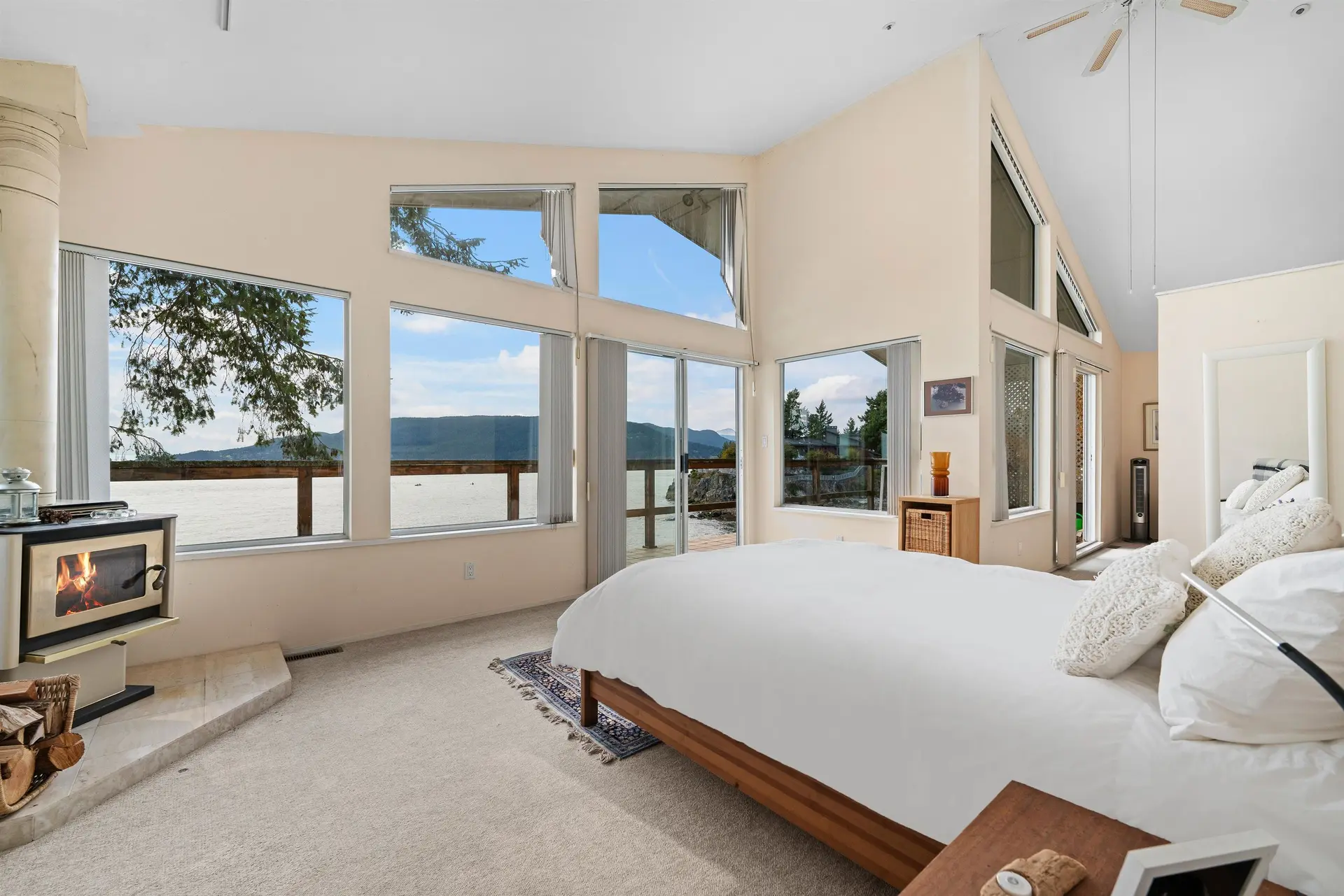 5834 Eagle Island - Image 9