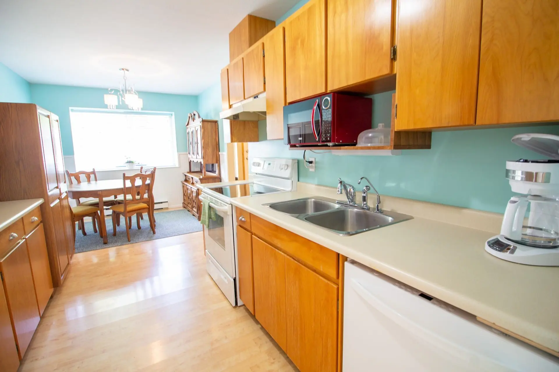#4 815 North Road - Image 10