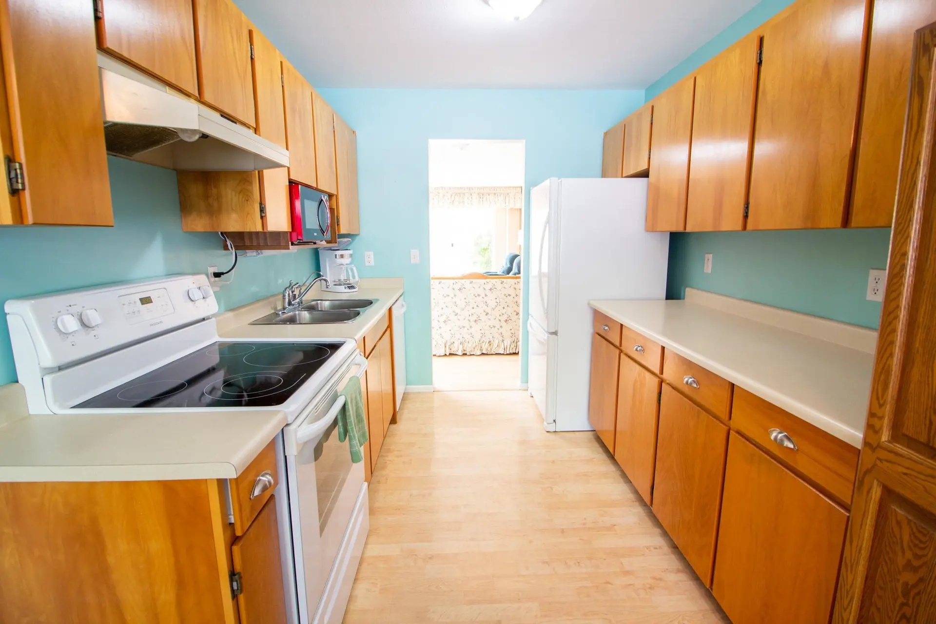 #4 815 North Road - Image 11