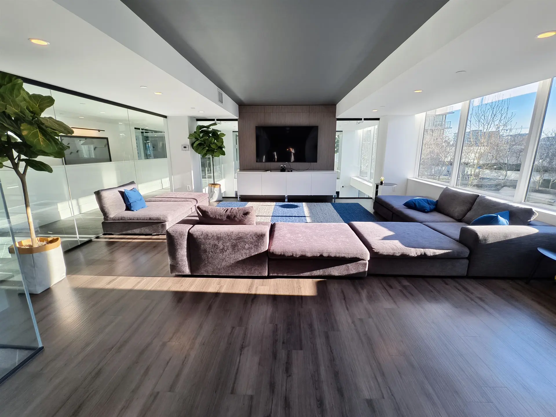 #502 6900 Pearson Way - Image 15