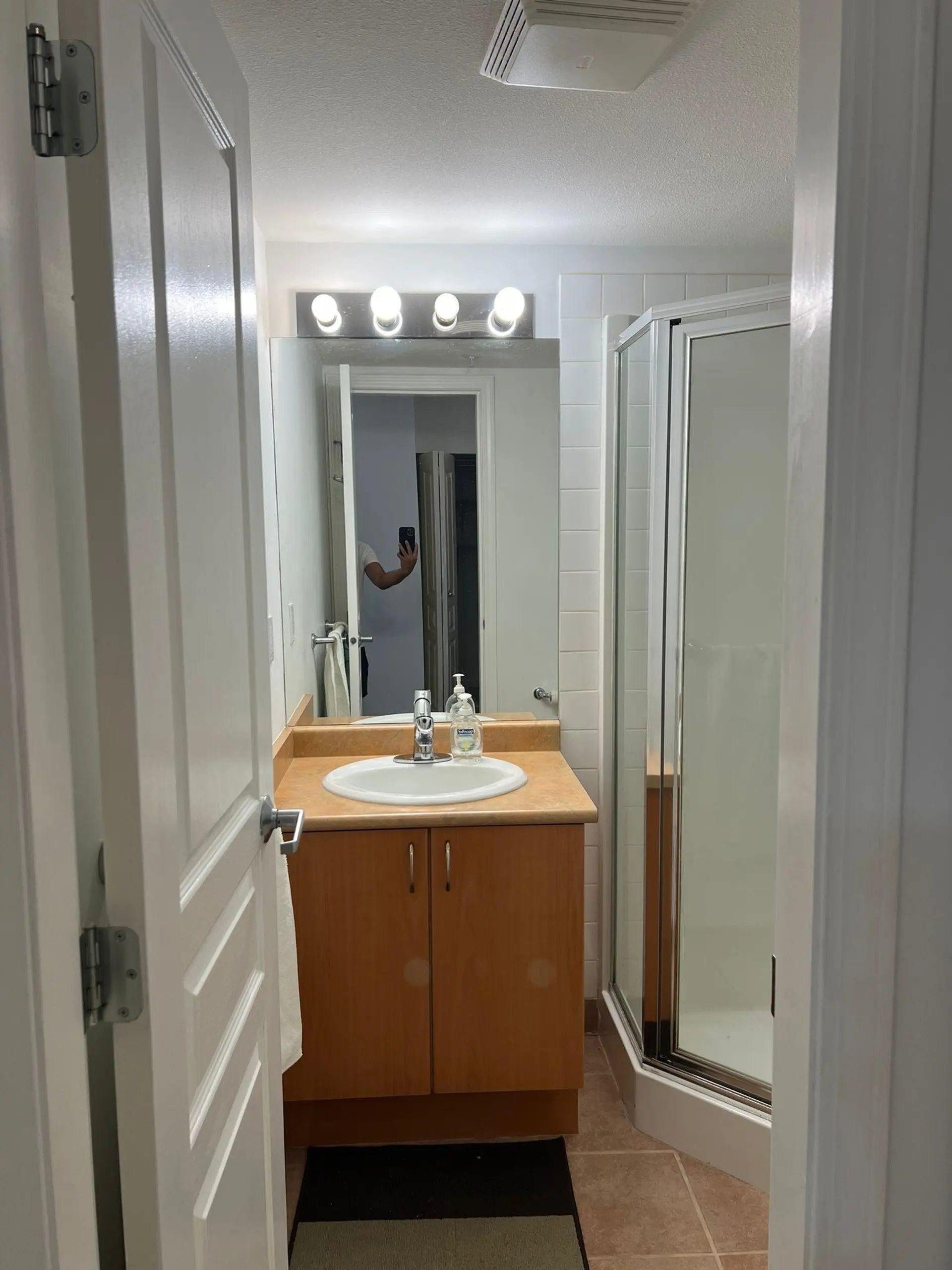 #208 6991 Victoria Drive - Image 11