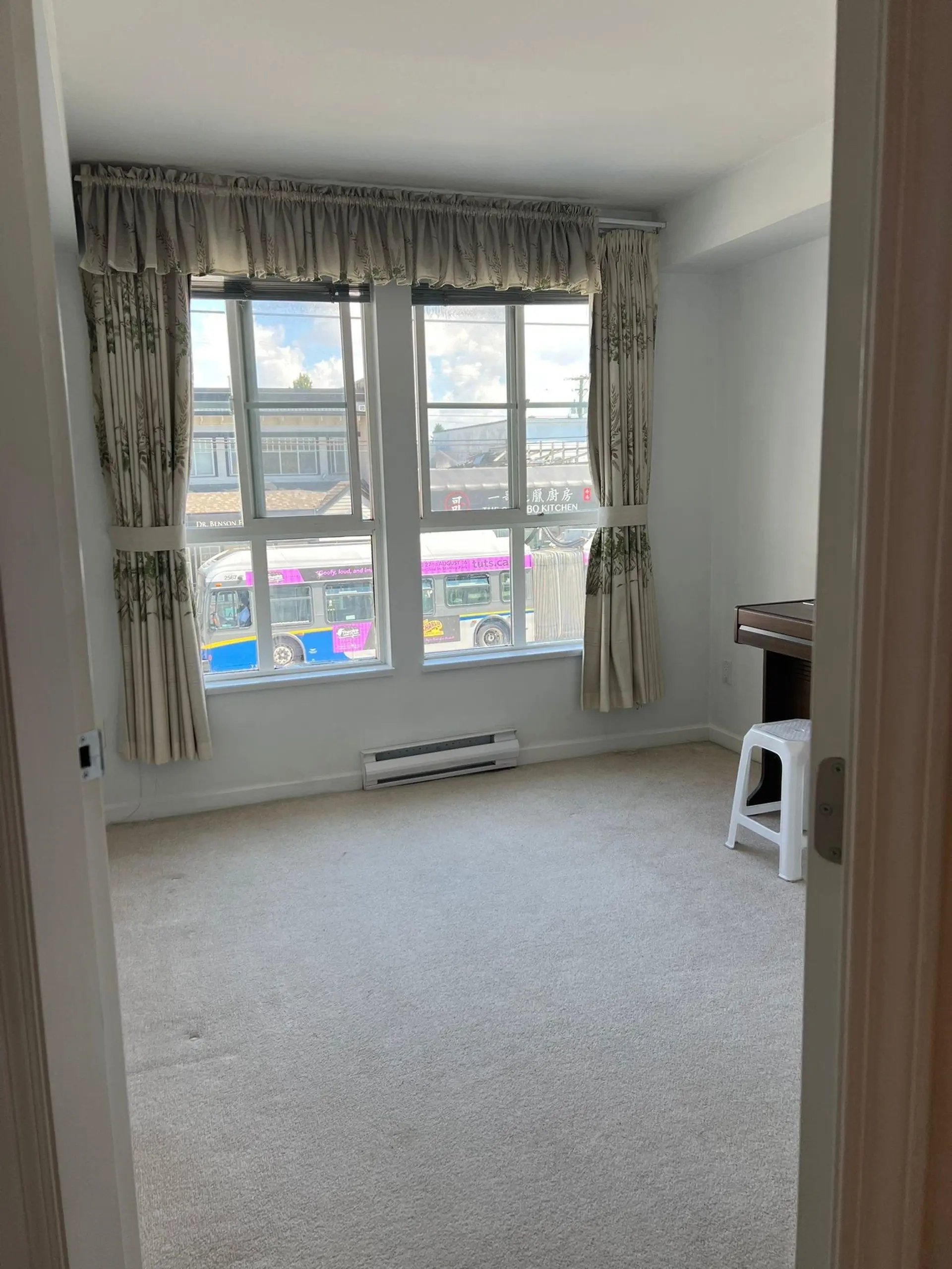 #208 6991 Victoria Drive - Image 7
