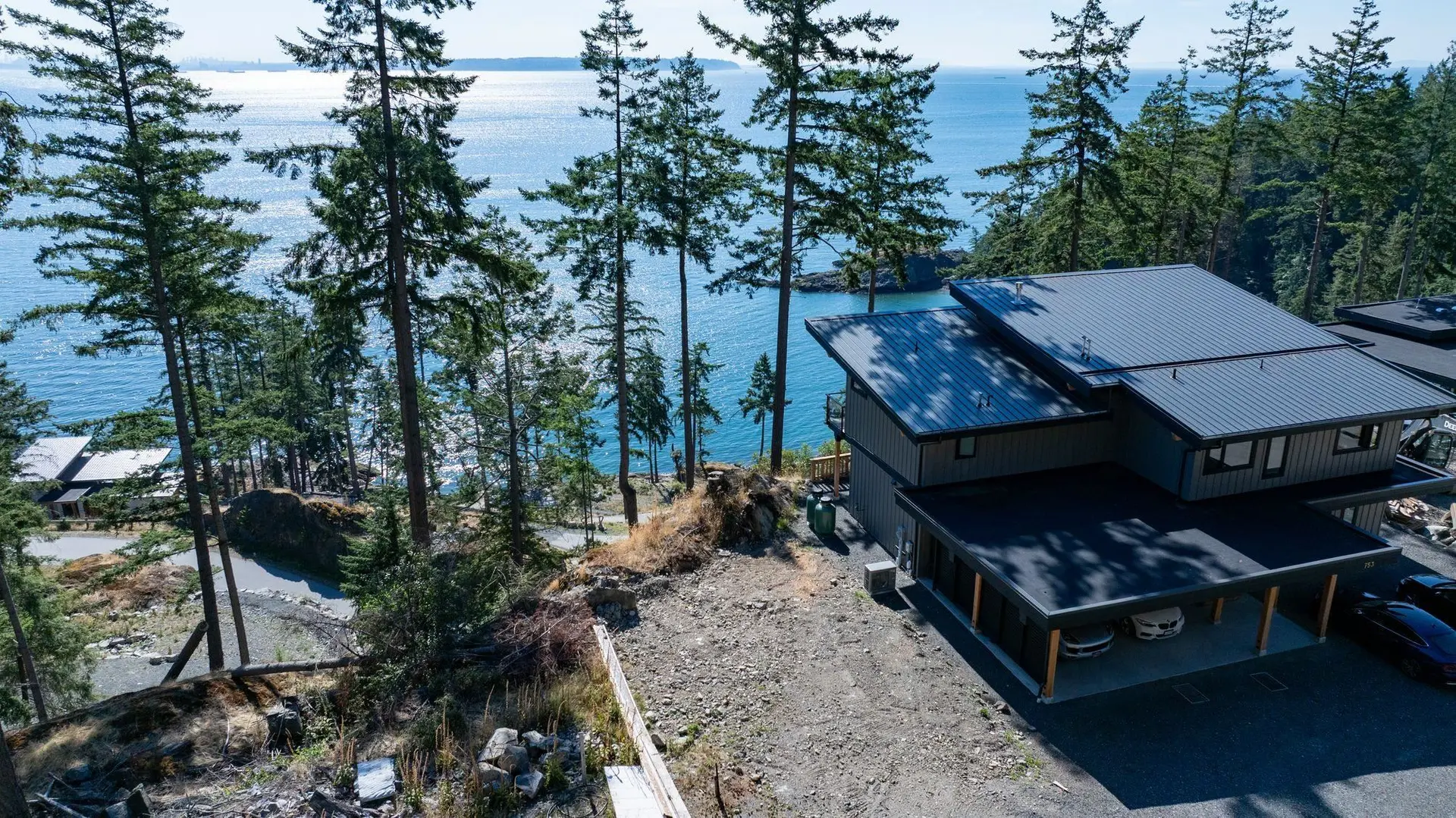 Property at 747 SEYMOUR BAY, Bowen Island, BC